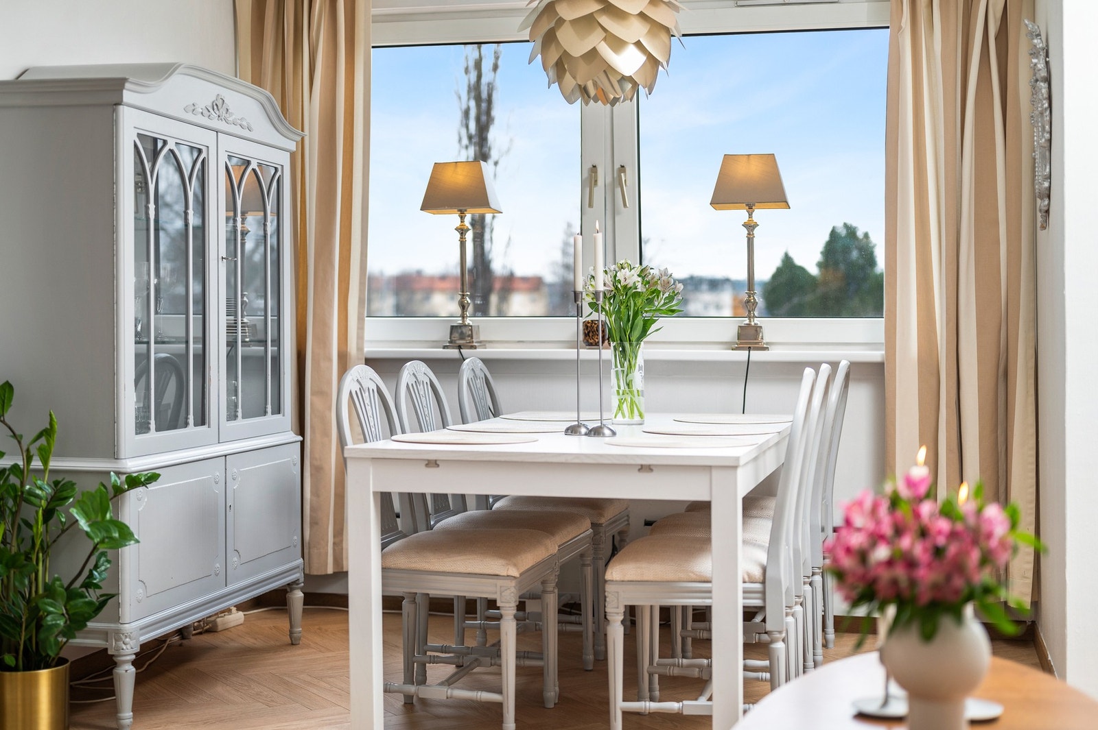 God plass til en egen spiseseksjon. Galleribilde