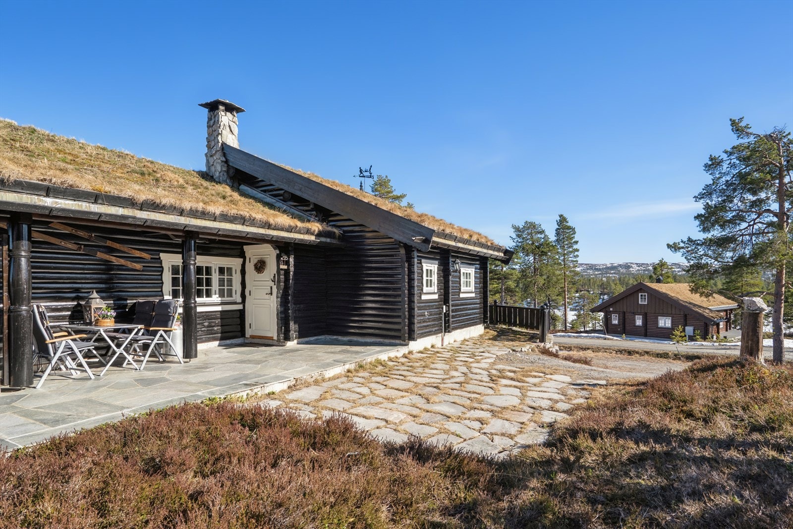 Dette er en nydelig hytte på en solrik tomt Galleribilde