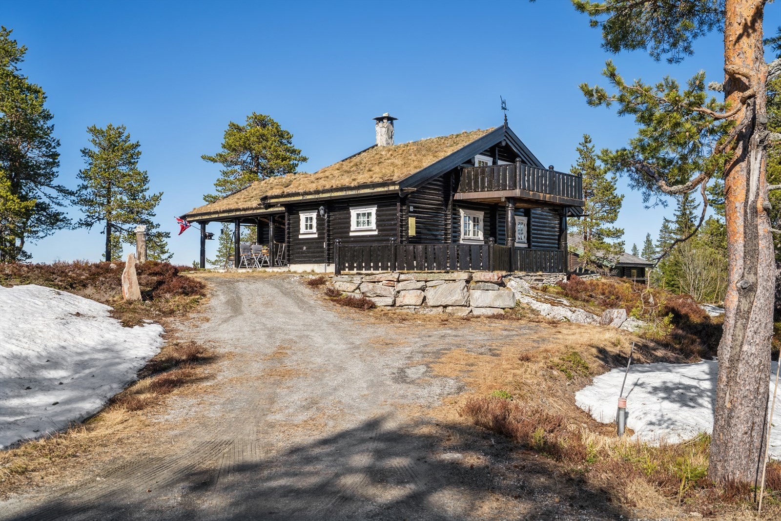 VELKOMMEN TIL TOPPEN AV SANDVASSÅSEN 79 Galleribilde