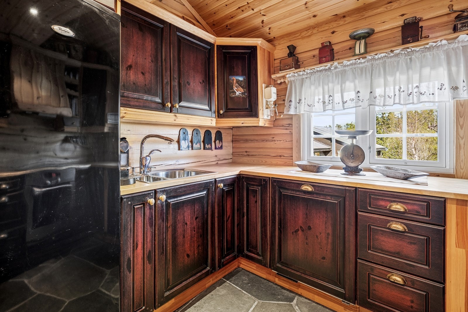 Er det noe du ikke får plass til her, har du rett å slett litt mye kjøkkenutstyr Galleribilde