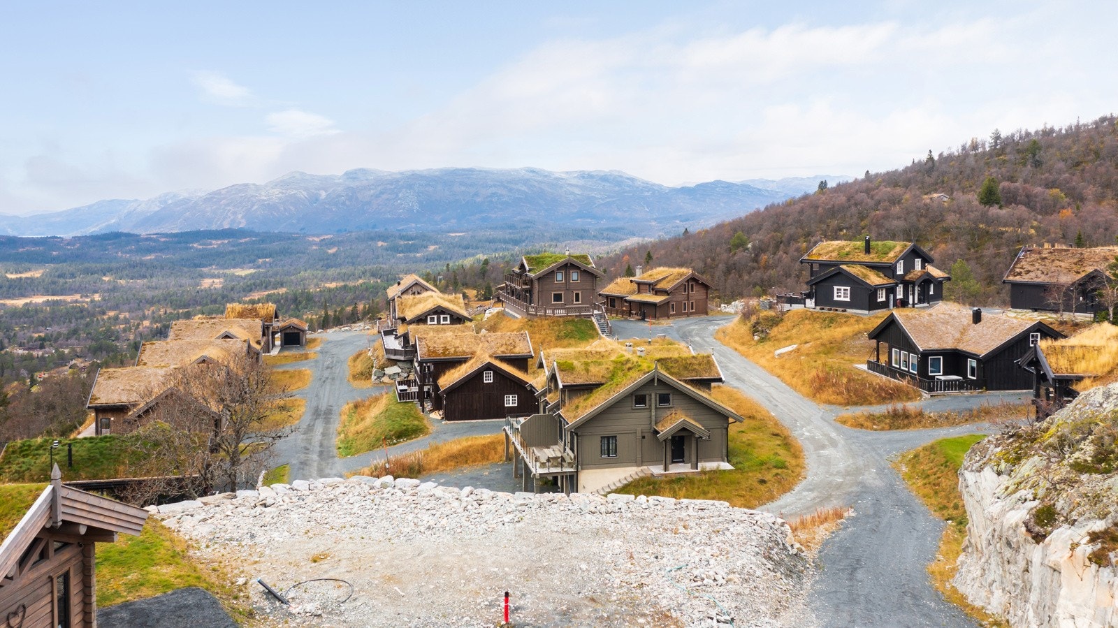 Flott byggeklar tomt med ski inn/ut til alpin og langrennsløyper - Panoramautsikt & gode solforhold! Galleribilde