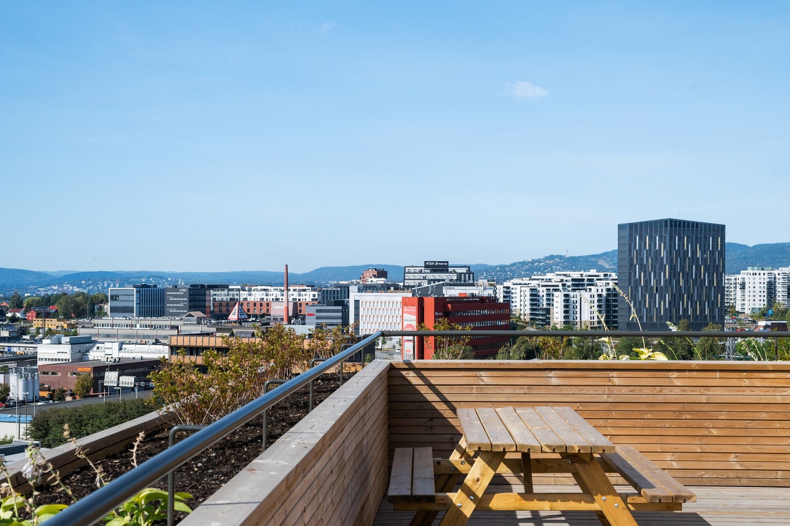 Fra takterrassen har du nydelig utsikt over Oslo! Galleribilde