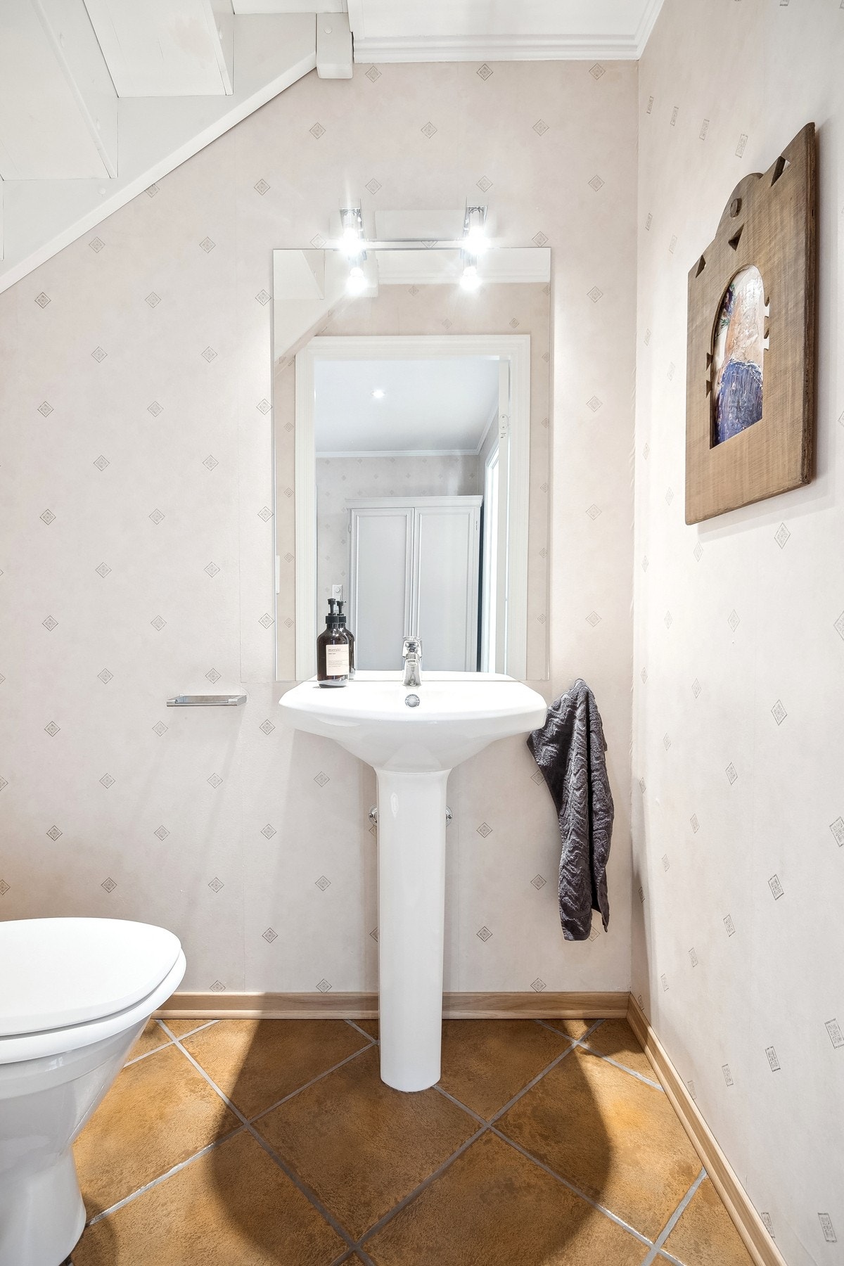 Wc-rom 1. etasje Galleribilde