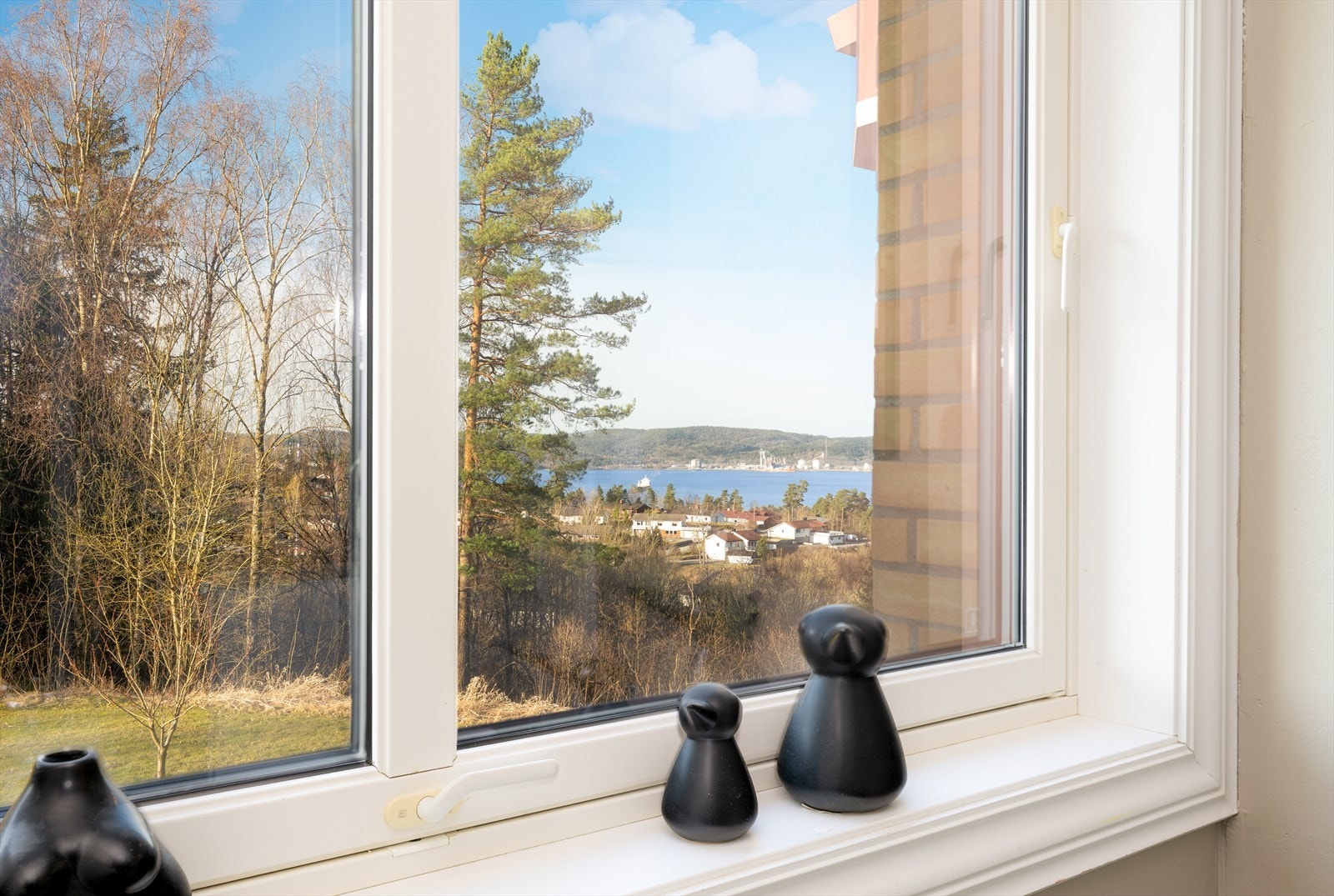 Utsikt fra kjøkkenet. Galleribilde