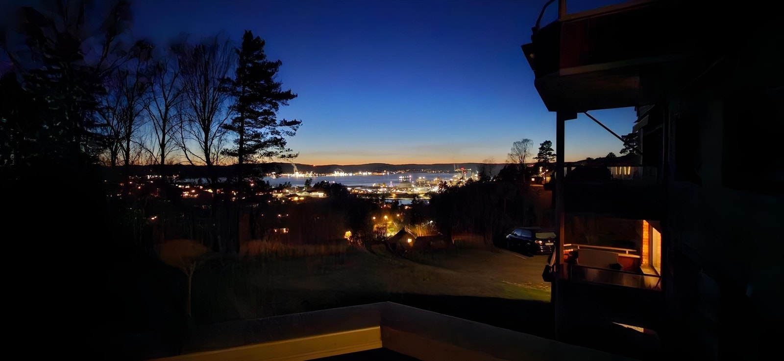 Selgers private bilder - kveldsstemning fra balkong! Galleribilde