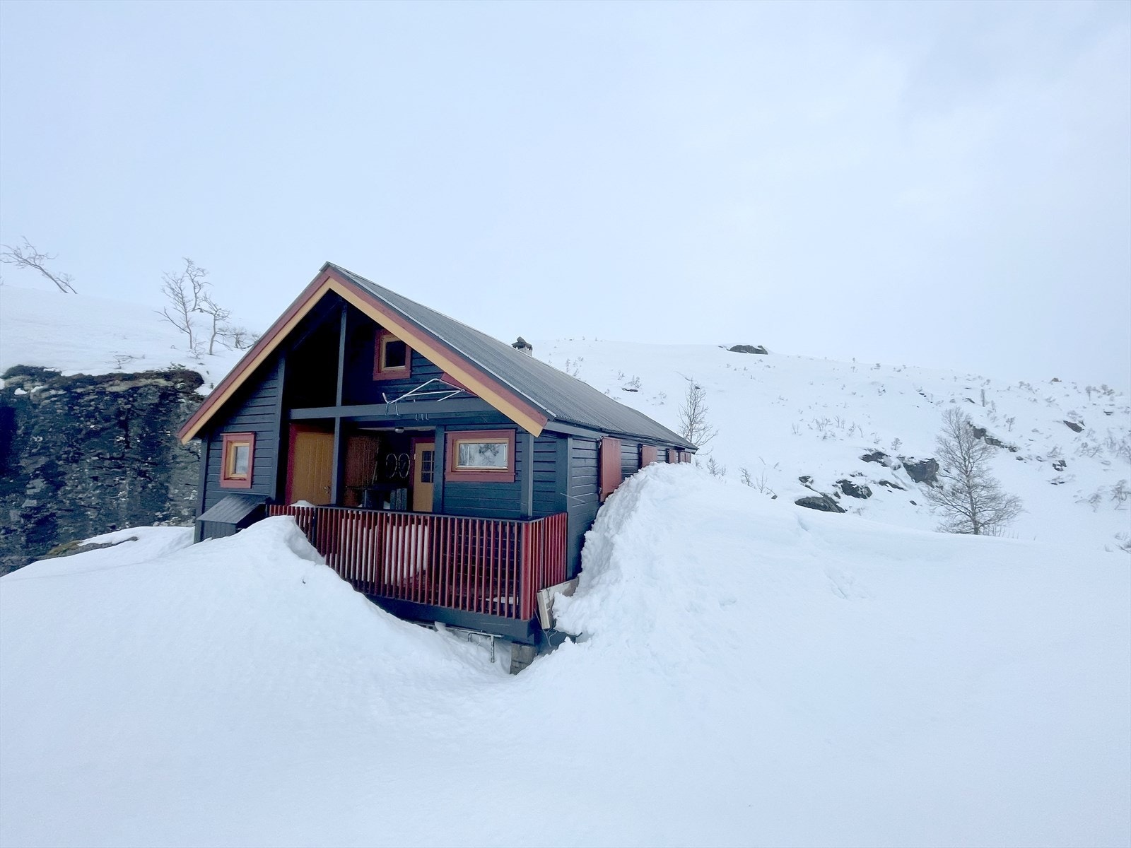 Fasade vinter Galleribilde