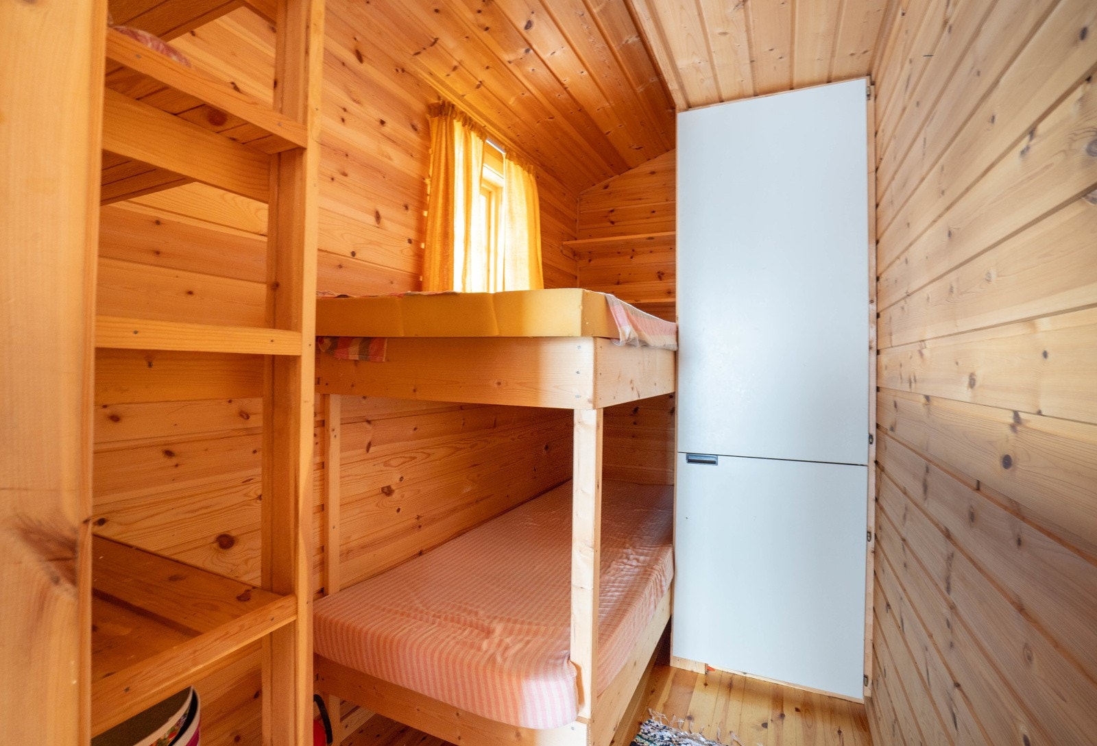 Bod ved entre (med køyeseng) Galleribilde