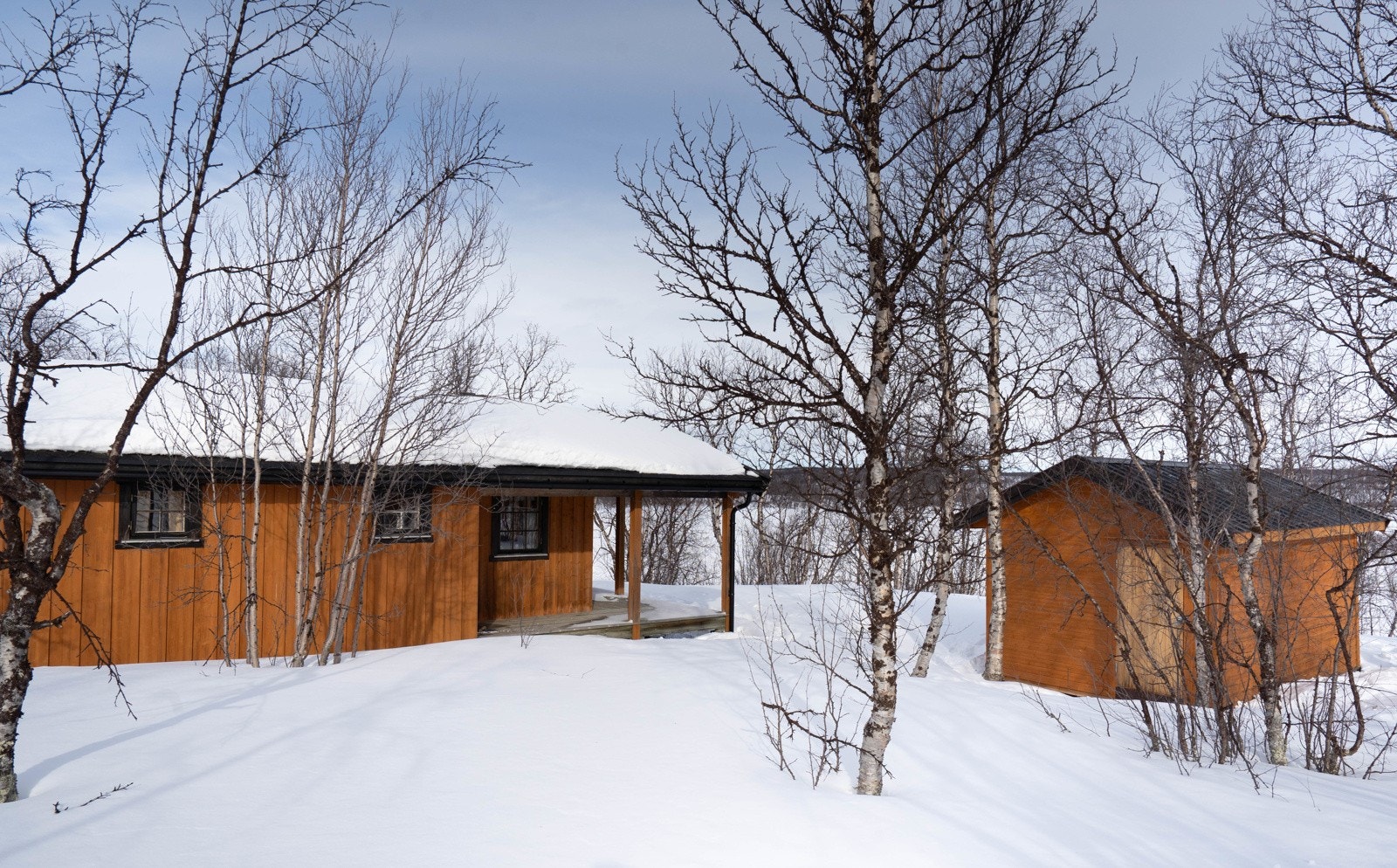 Hytte og garasje/uthus Galleribilde