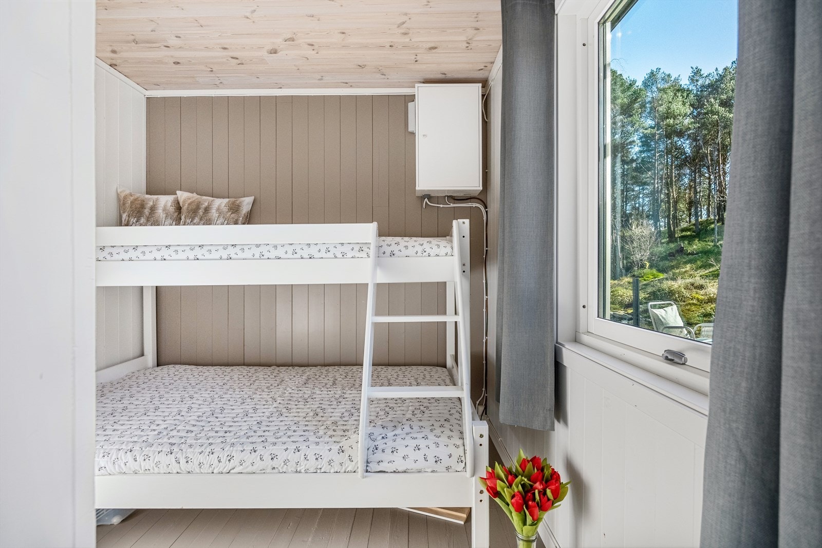 Hyttens andre soverom er på ca. 6 kvm. Galleribilde