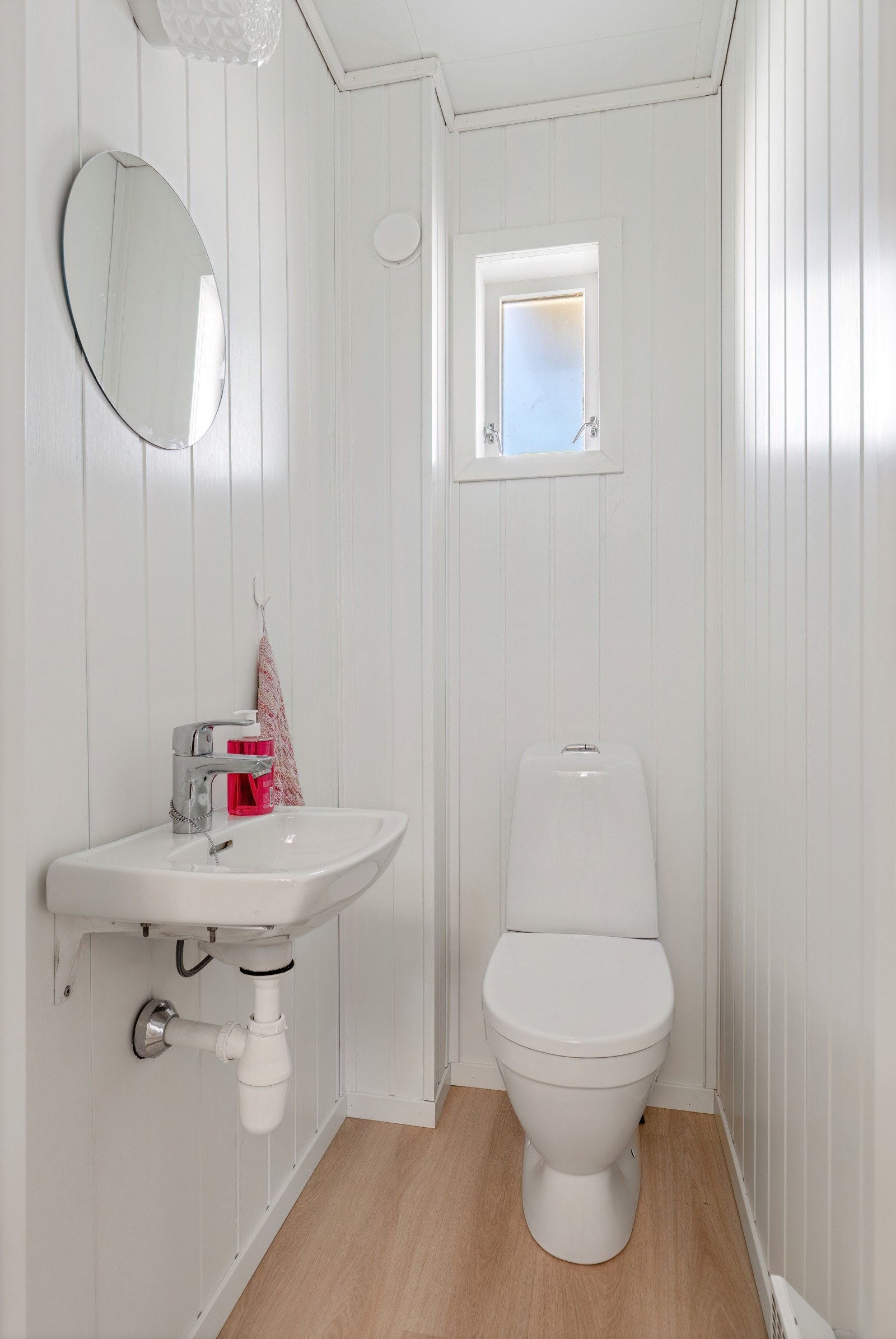 Toalettrom Galleribilde