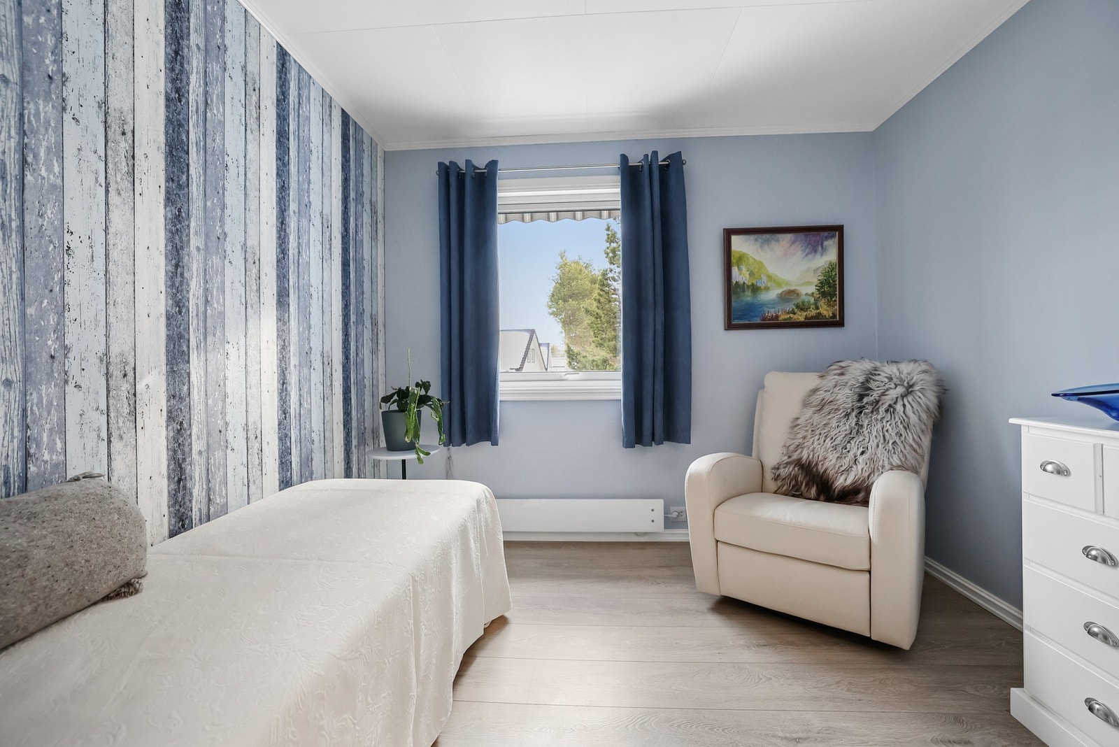 Soverom 3 passer fint som ekstra soverom eller kan benyttes som kontor. Galleribilde