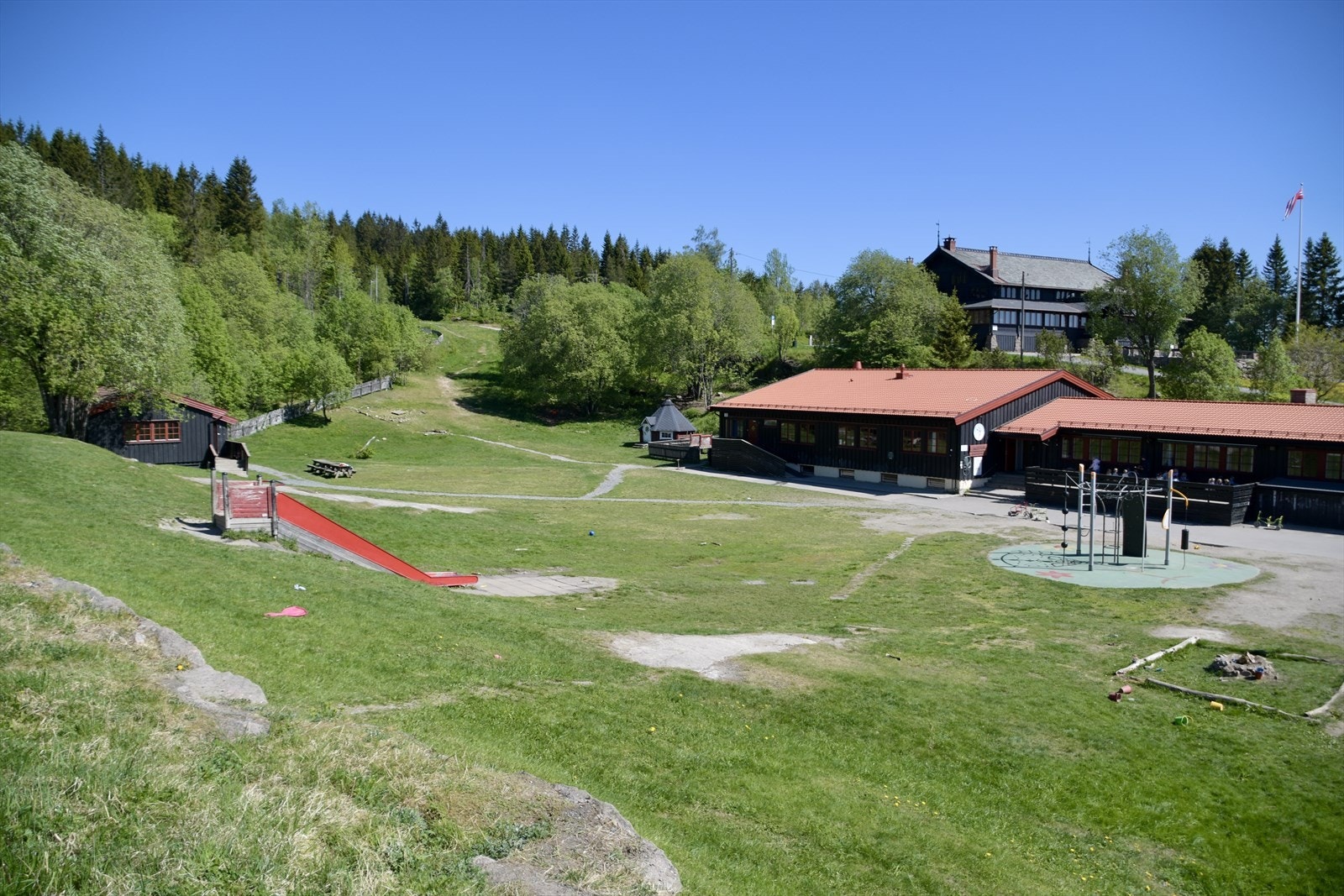 Det er flere barnehager i nærområdet, her fra Skistua barnehage som er driftet av Norlandia Galleribilde
