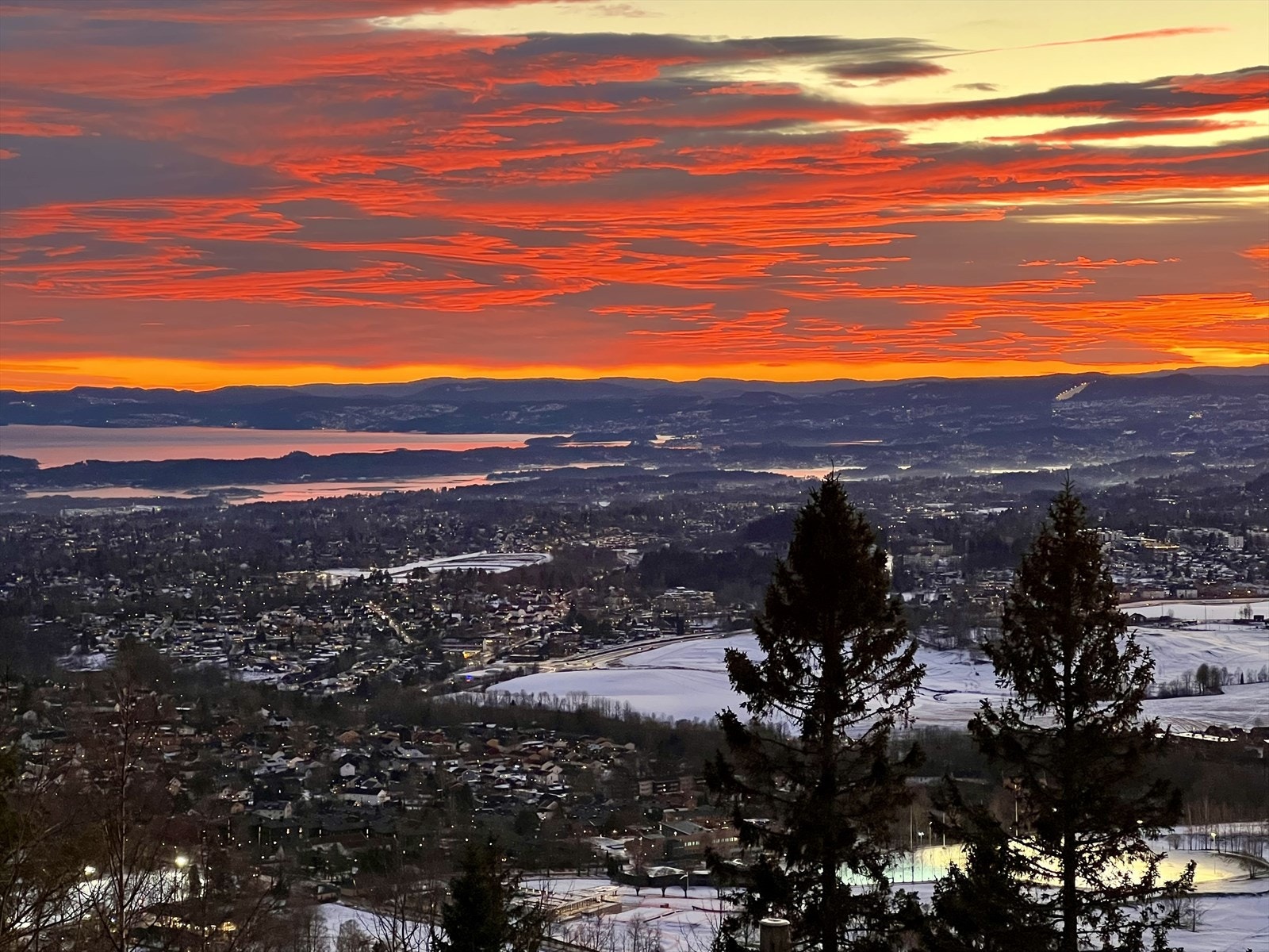 Utsikt vinterstid Galleribilde