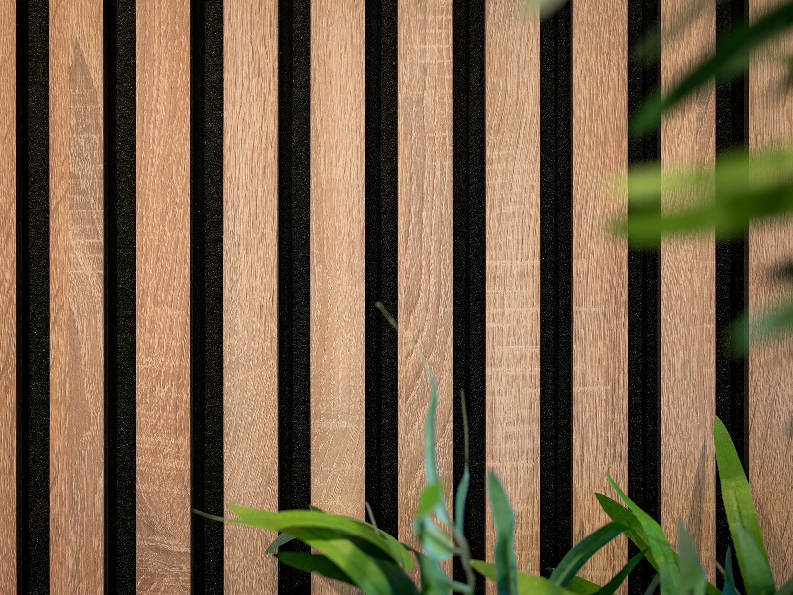 Dekorativ spilevegg. Galleribilde