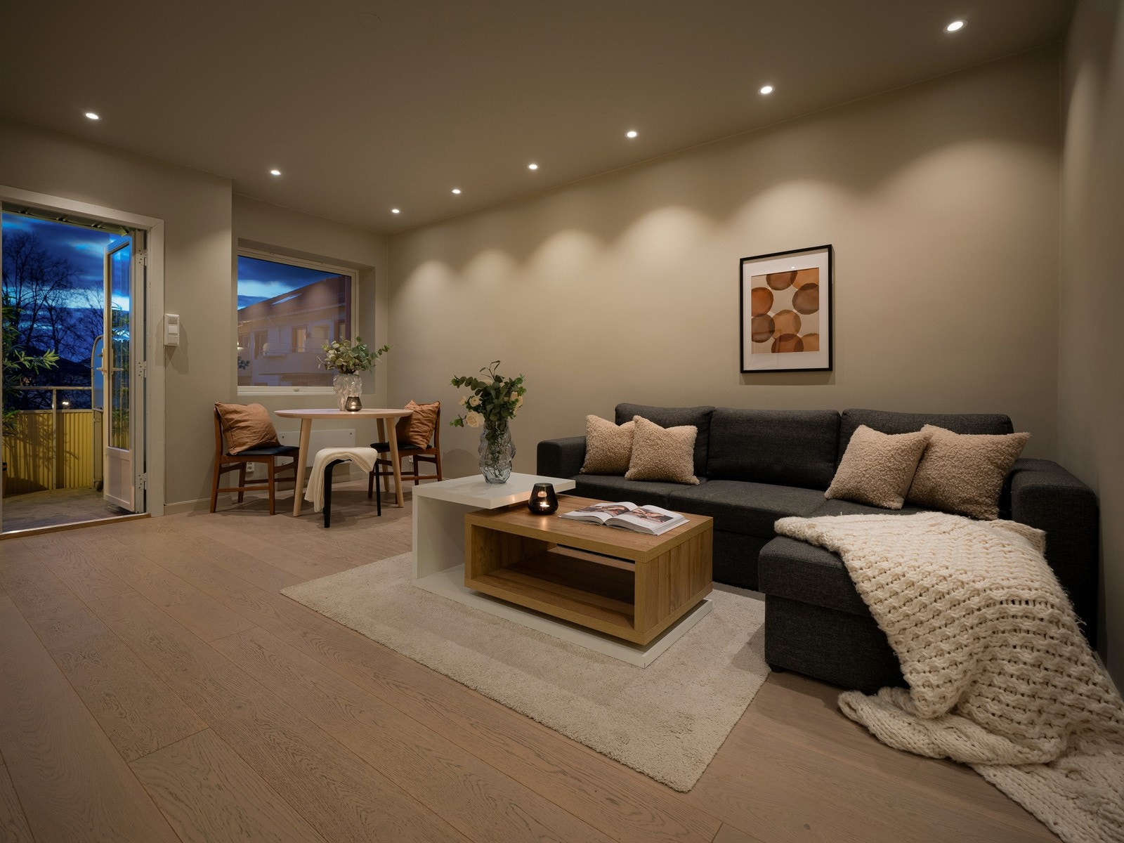 Stue | Kveld. Galleribilde