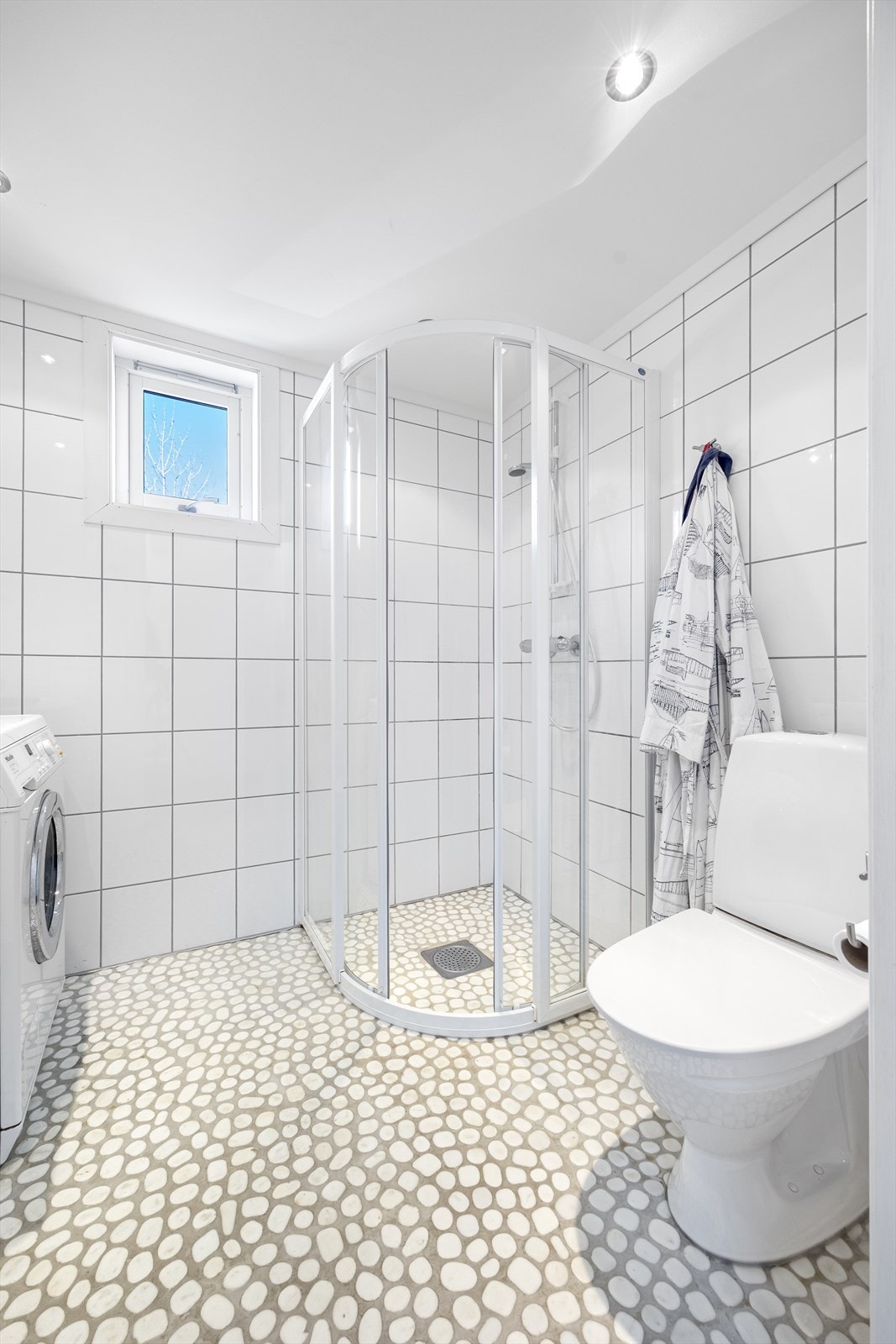 Bad 1. etasje Galleribilde