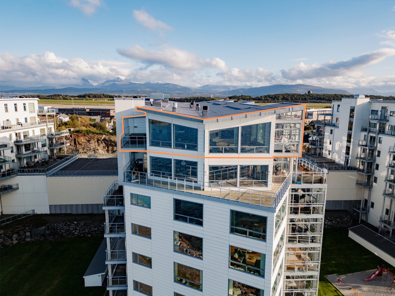 Leiligheten er i toppetasjen Galleribilde