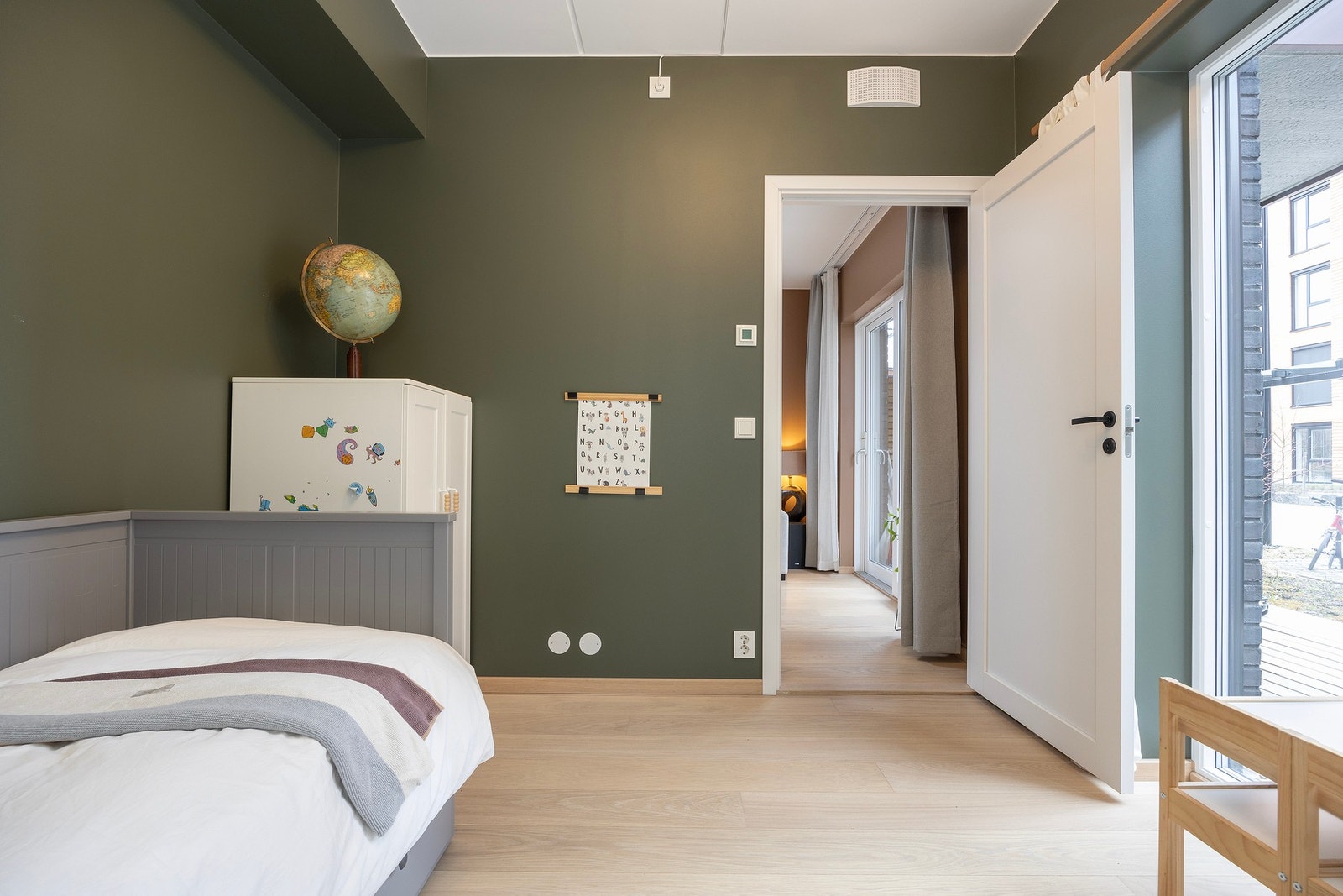 Soverommet egner seg godt som barnerom, gjesterom eller kontor. Galleribilde
