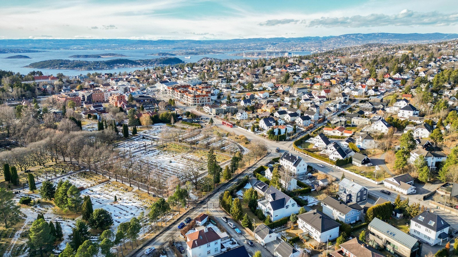 Høydefoto av eiendommen. Galleribilde