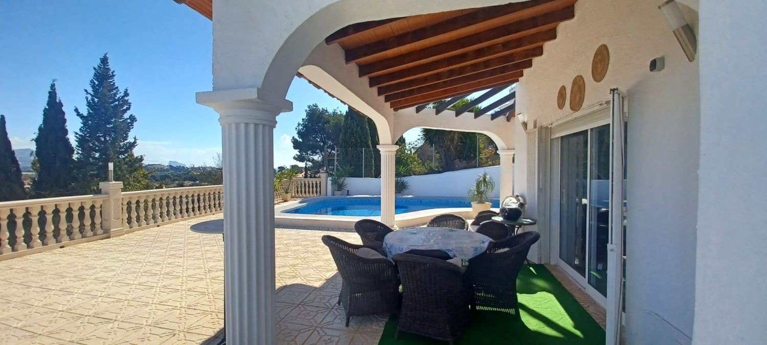 FRITTLIGGENDE HYTTE MED PRIVAT BASSENG I FOIA BLANCA, ALFAZ DEL PI Galleribilde