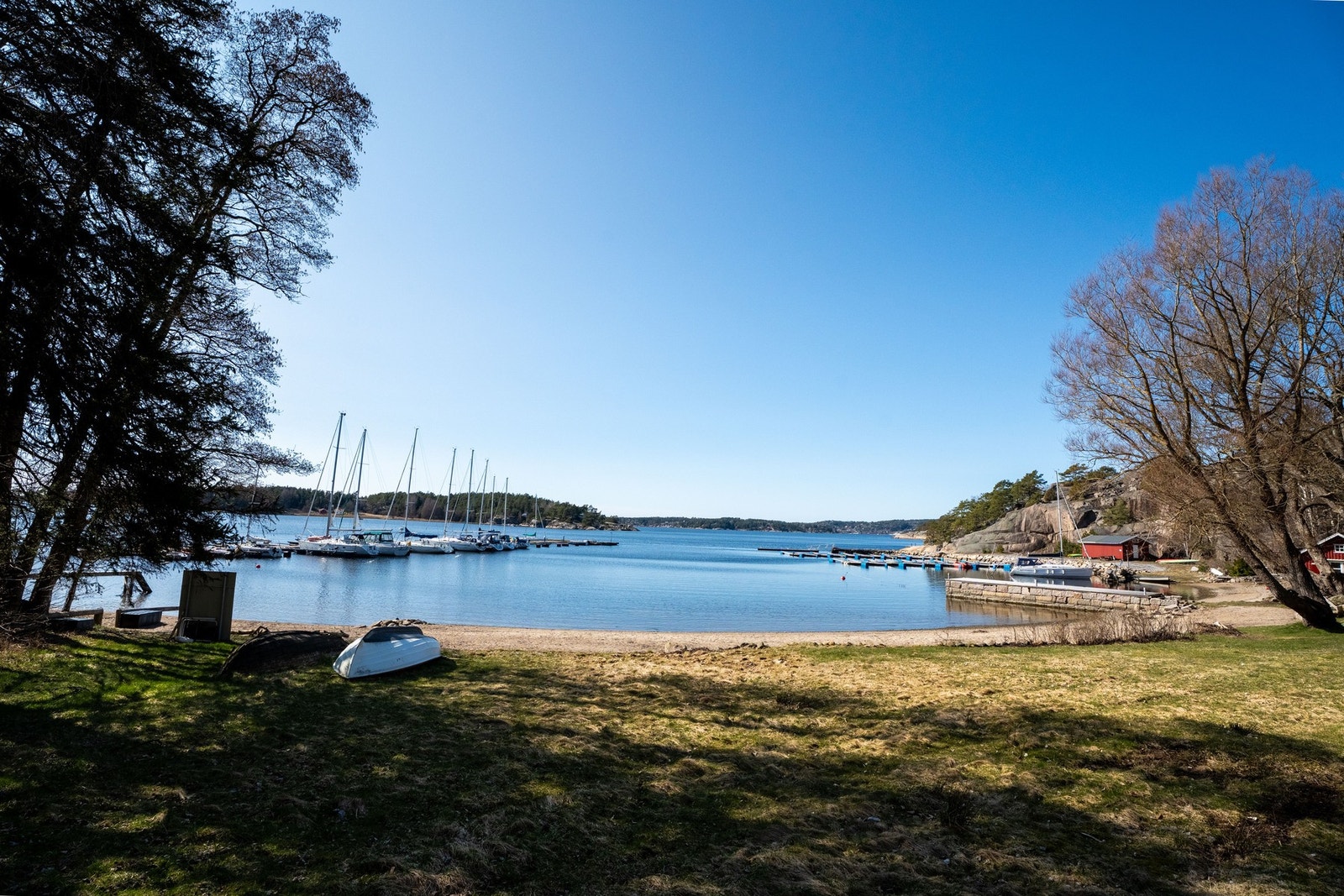 Sarpsborg seilforening har også brygger i området. Galleribilde