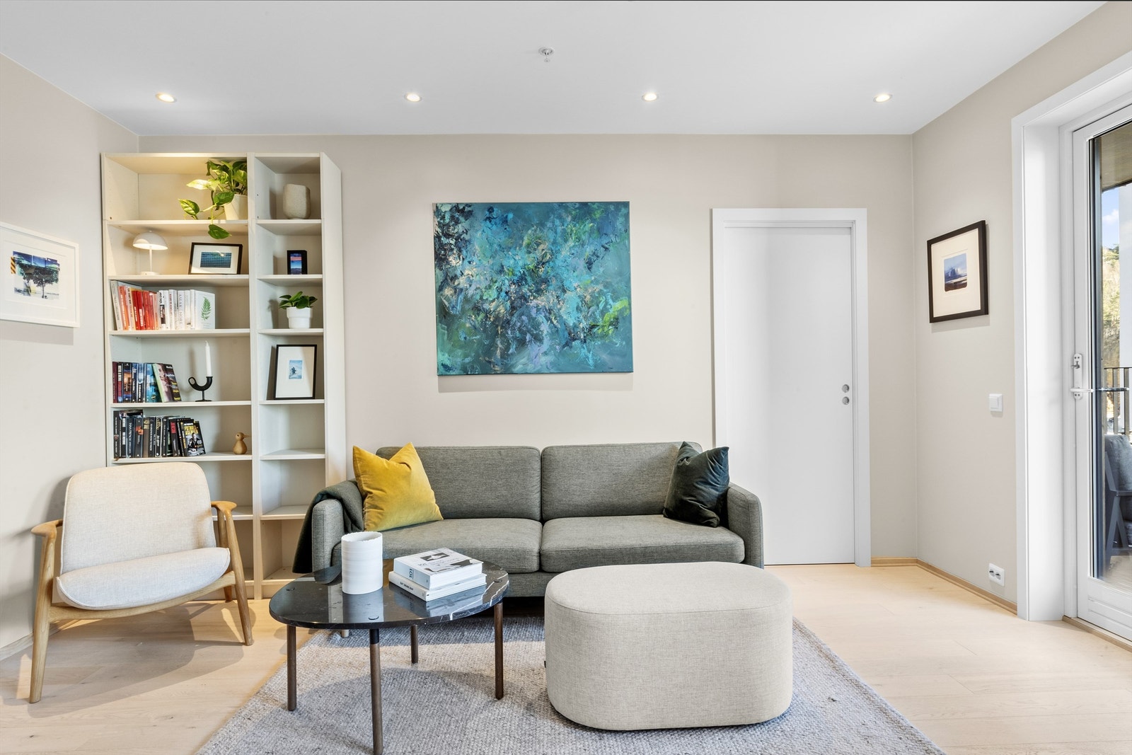 Nymalt i tidsriktig farge sommeren 2024! Galleribilde