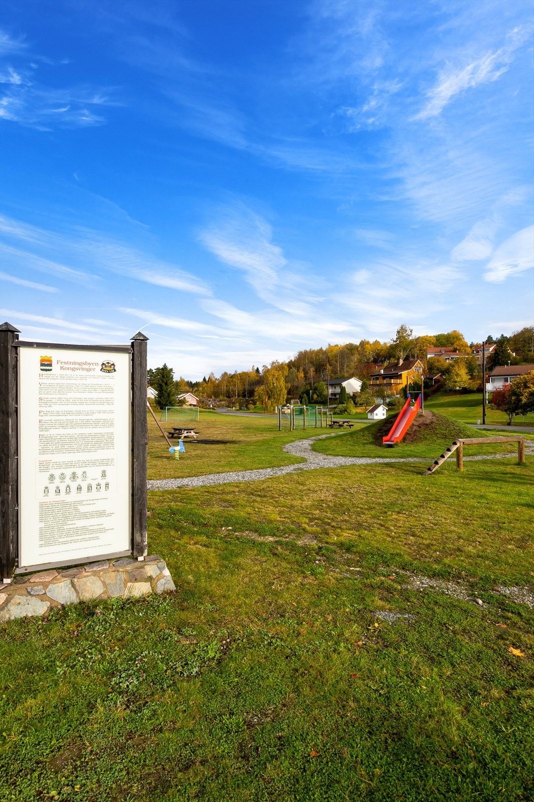 I nærheten ligger en det flere lekeplasser. Galleribilde