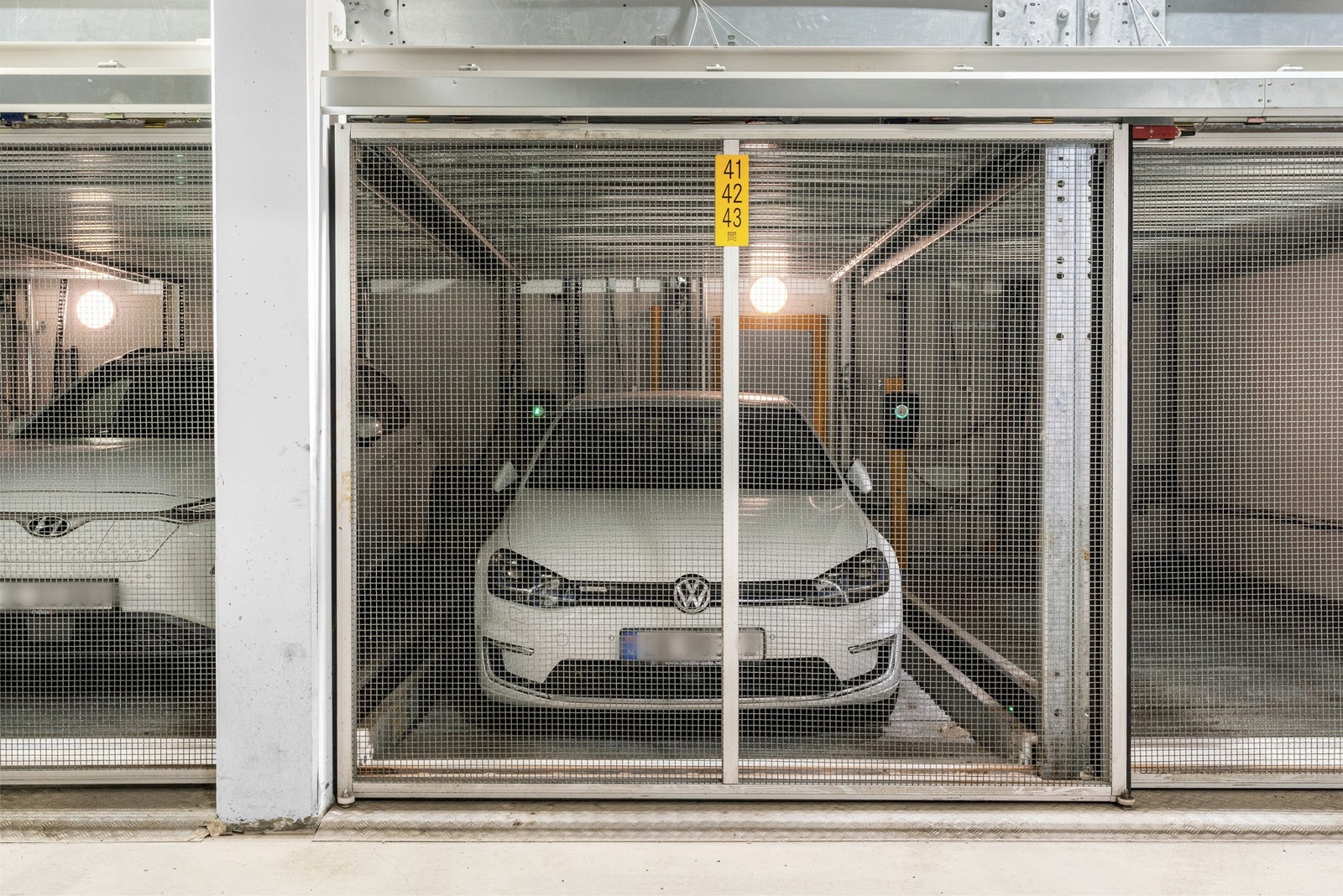 Det medfølger garasjeplass med el-lader i felles garasjekjeller Galleribilde