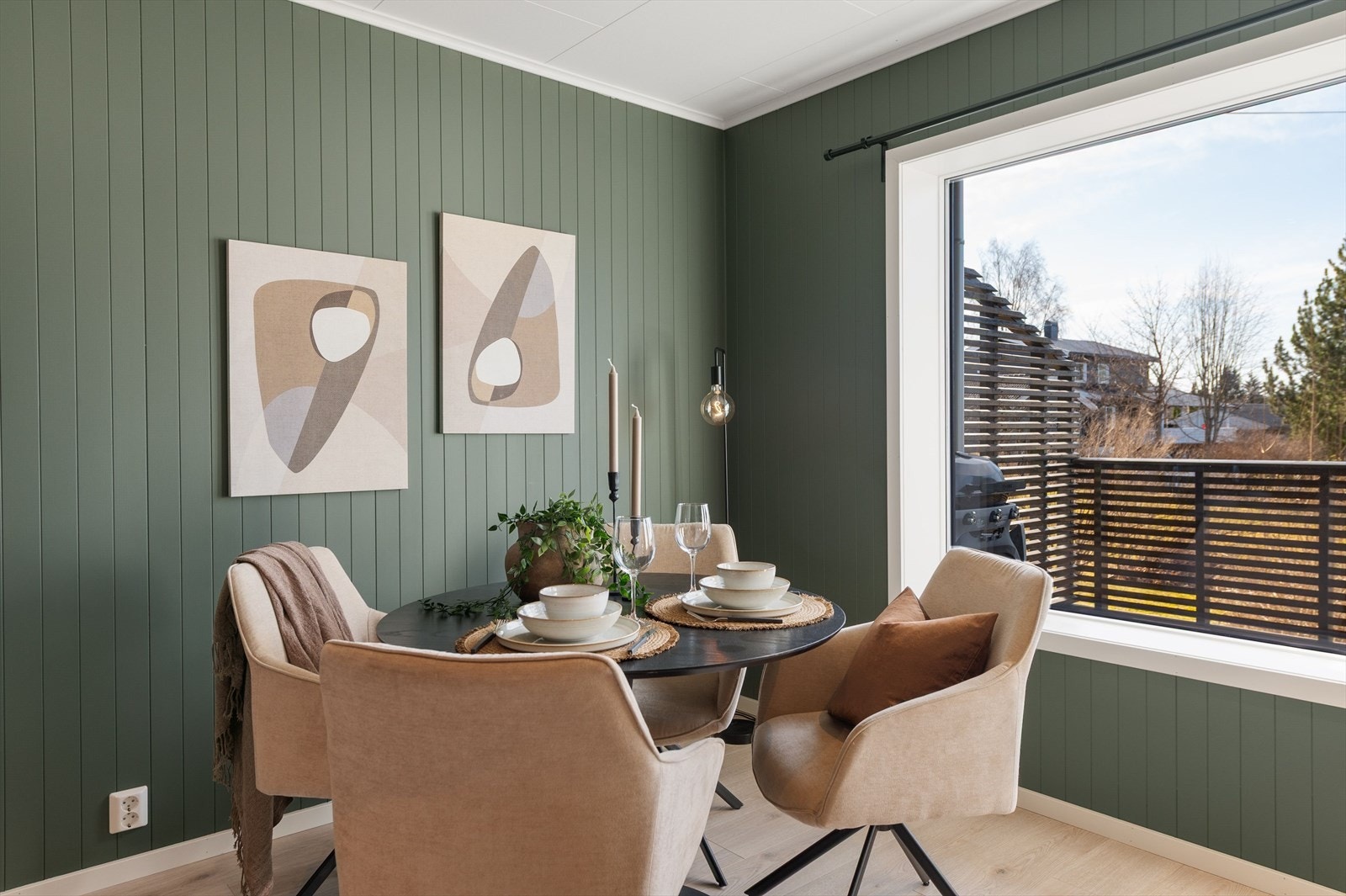 Spiseplass hvor man kan nyte et godt måltid. Galleribilde