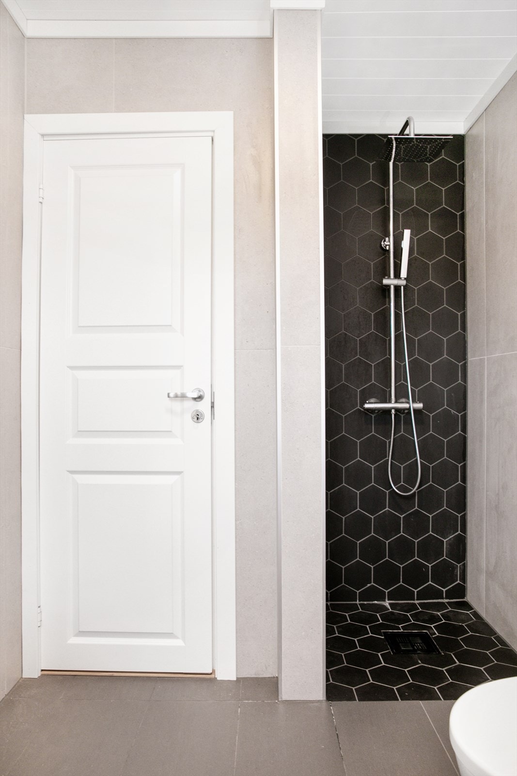 Innfelt dusjnisje Galleribilde