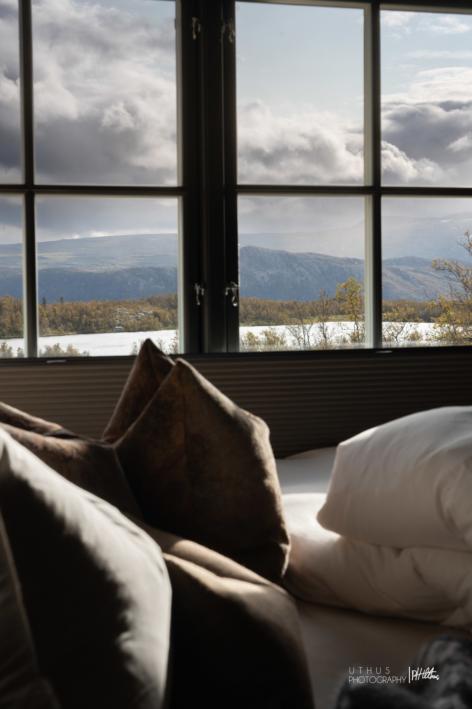 Her kan man også våkne til utsikt mot Beitetjern og det fantastiske fjellandskapet! Galleribilde