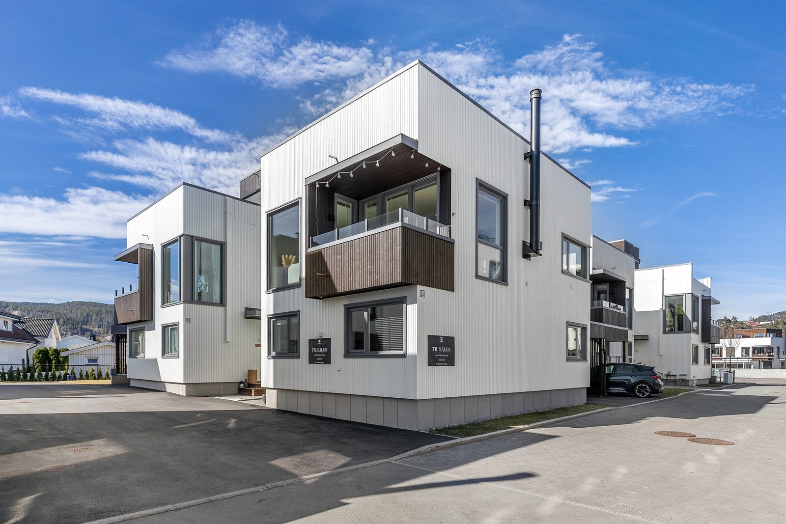 Boligen er en del av det populære området Svelvigen Brygge, et trivelig nabolag for alle aldre Galleribilde