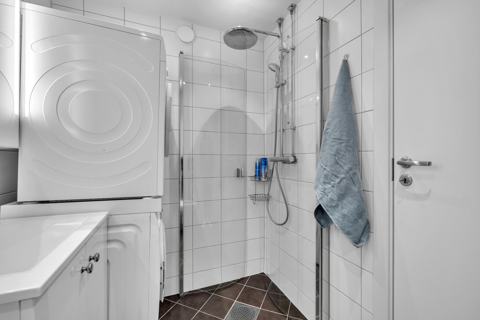 Avløpsrør av plast. Oppgradert i forbindelse med våtromsrehabiliteringen i regi av Borettslaget i 2016. Galleribilde