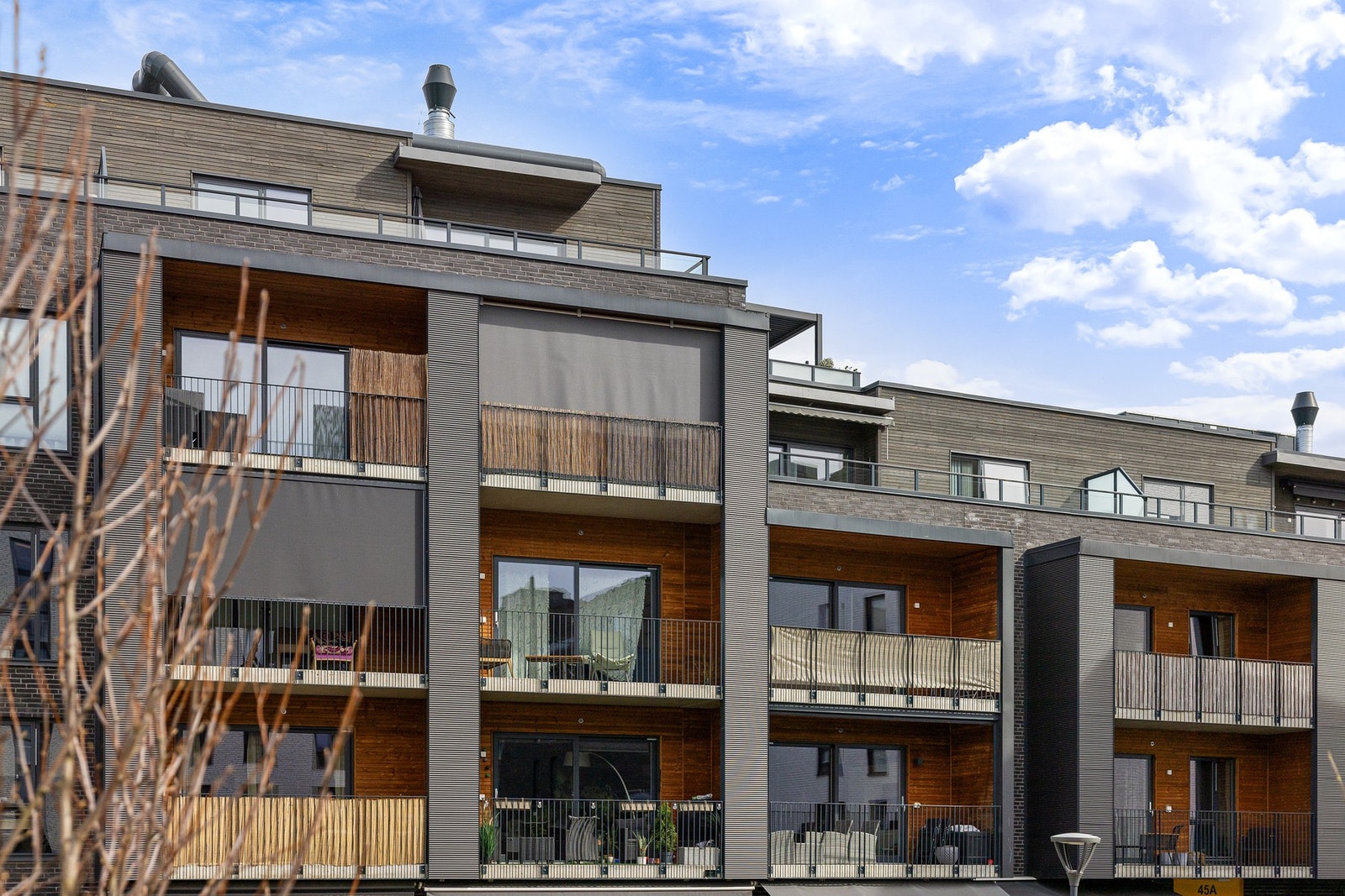 Boligen ligger usjenert til i toppetasjen. Galleribilde