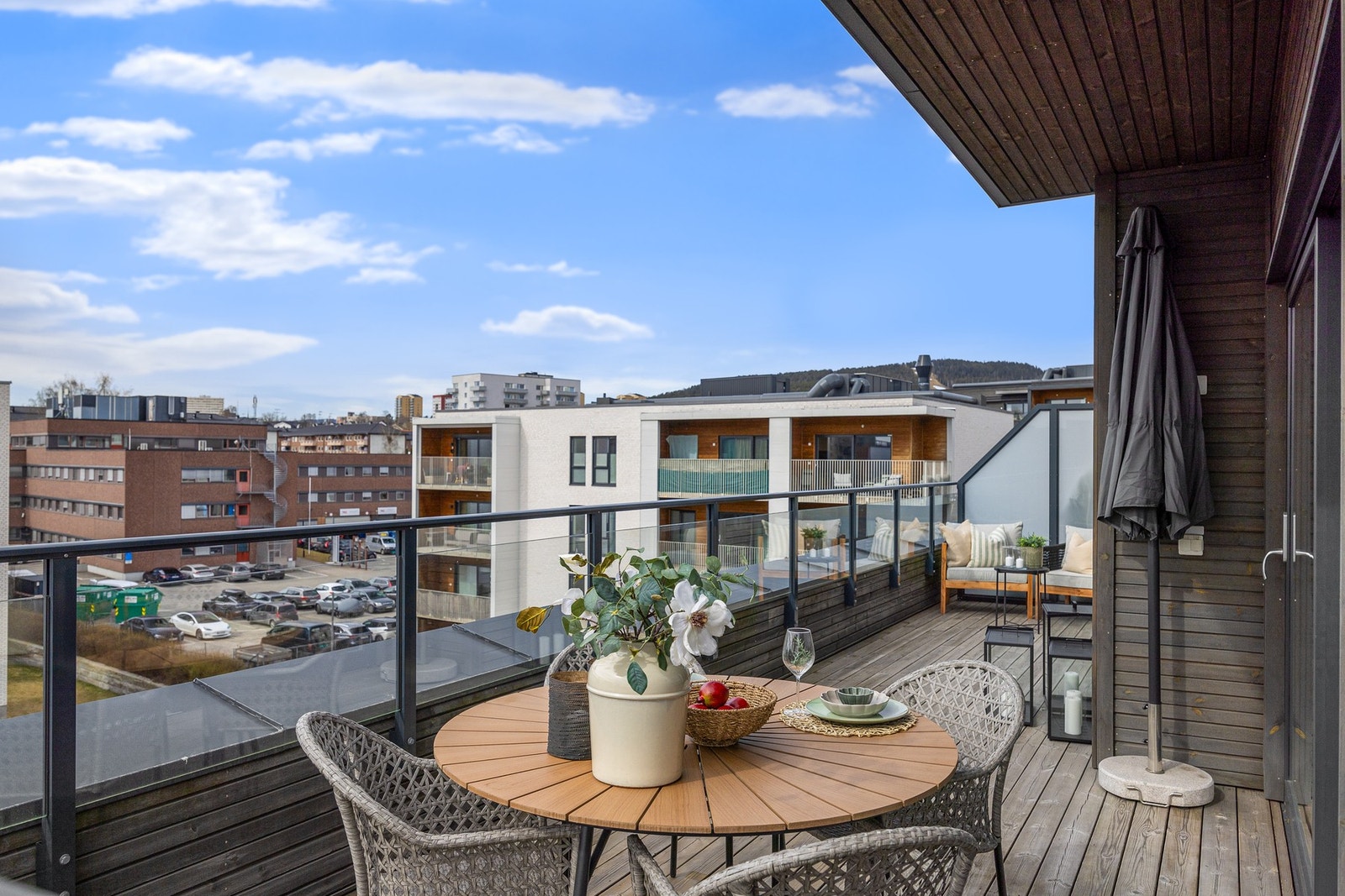 Velkommen ut på den første takterrassen! Galleribilde