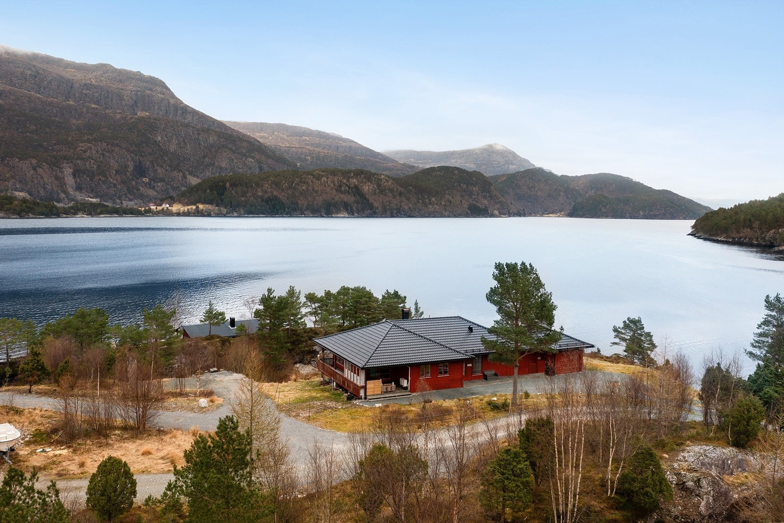 Velkommen til Bjørnset 33, presentert av Magnar Nilssen i Eiendomsmegler Vest Galleribilde