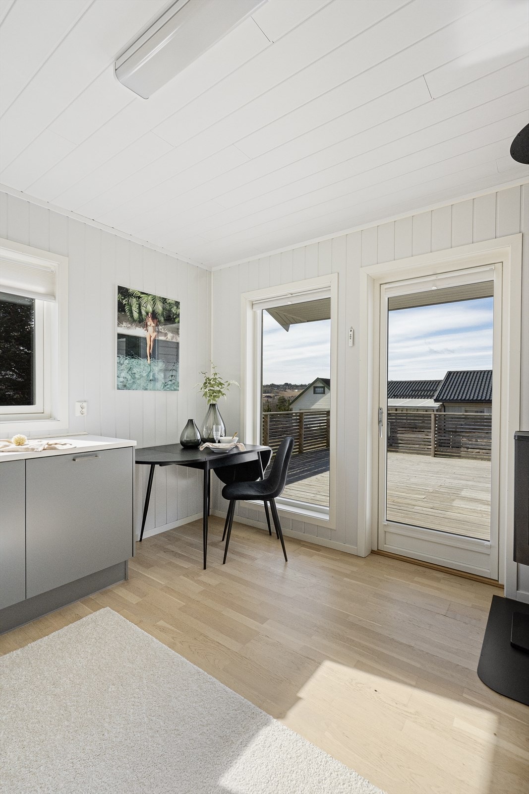 Utgang til stor terrasse. Galleribilde