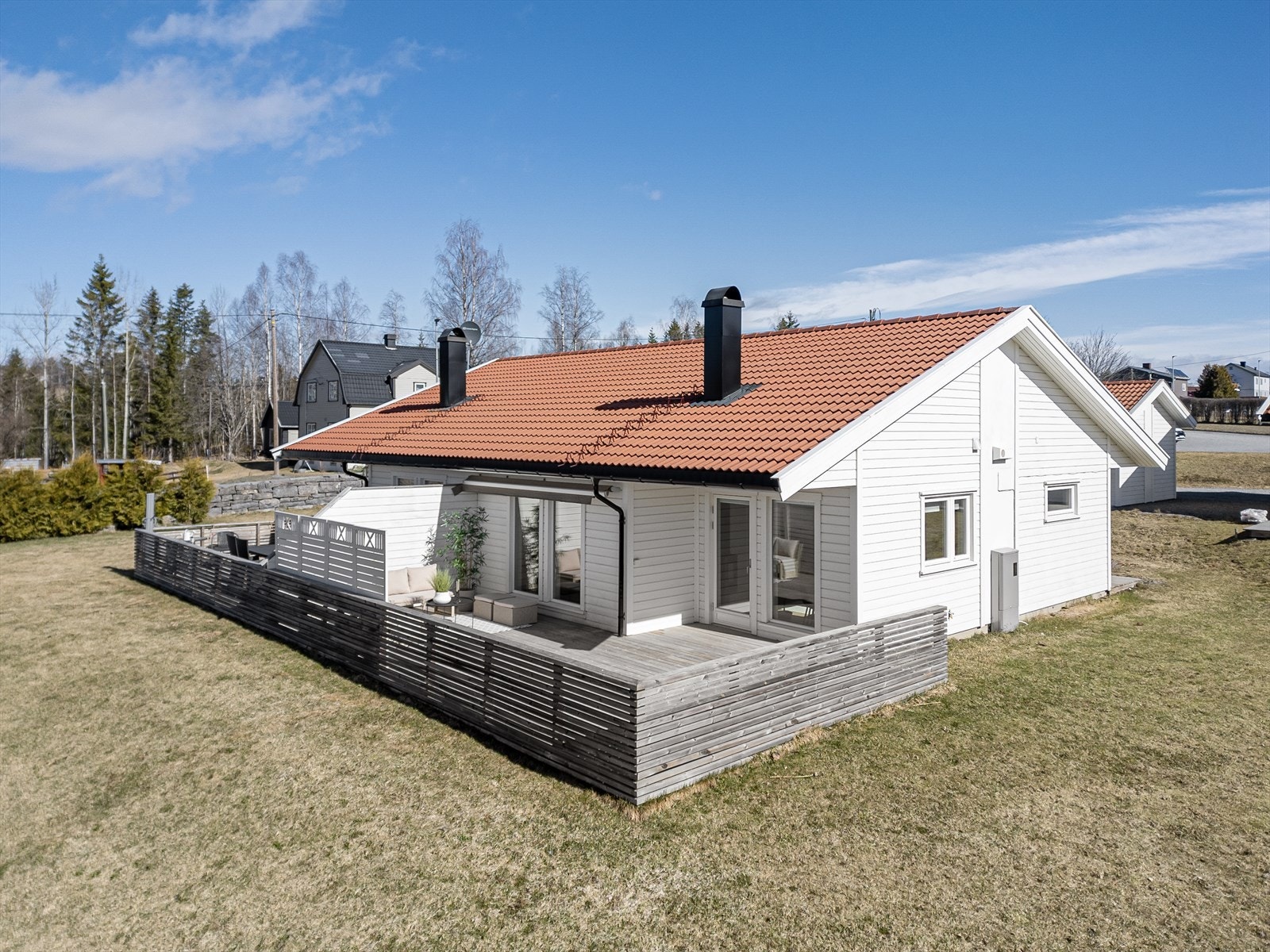 Pen halvpart av tomannsbolig. Galleribilde