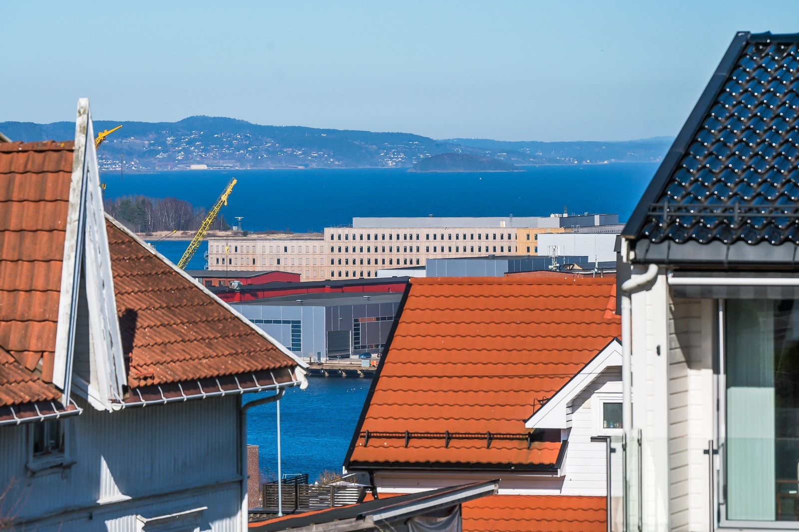 Utsikt mot Karljohansvern og Tofte/Hurum Galleribilde