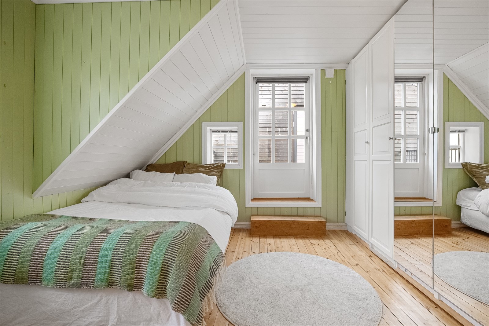 2 soverom i gammel del Galleribilde