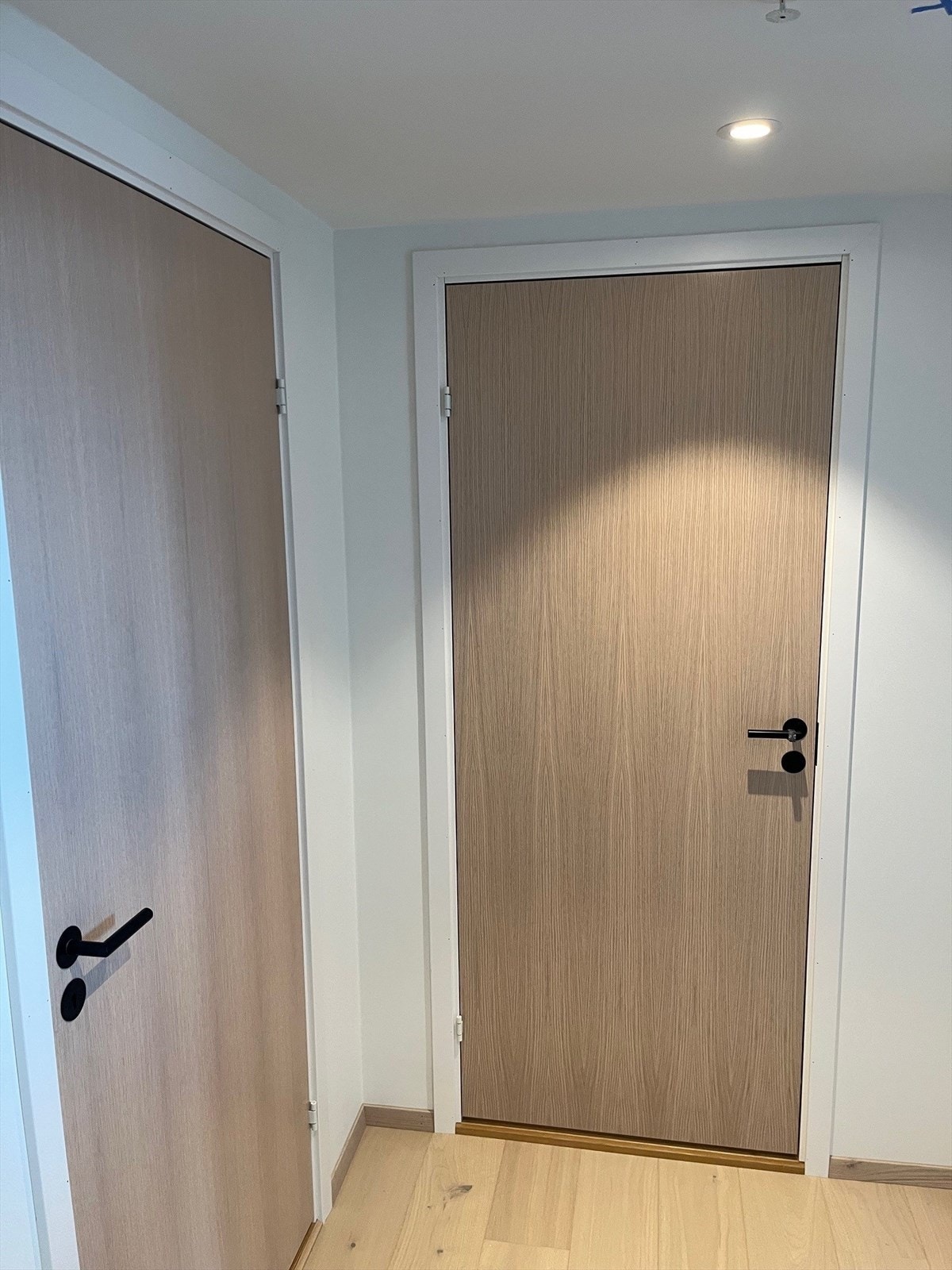 Entre/gang med tilvalg eikedører - Bildet tatt av selger Galleribilde