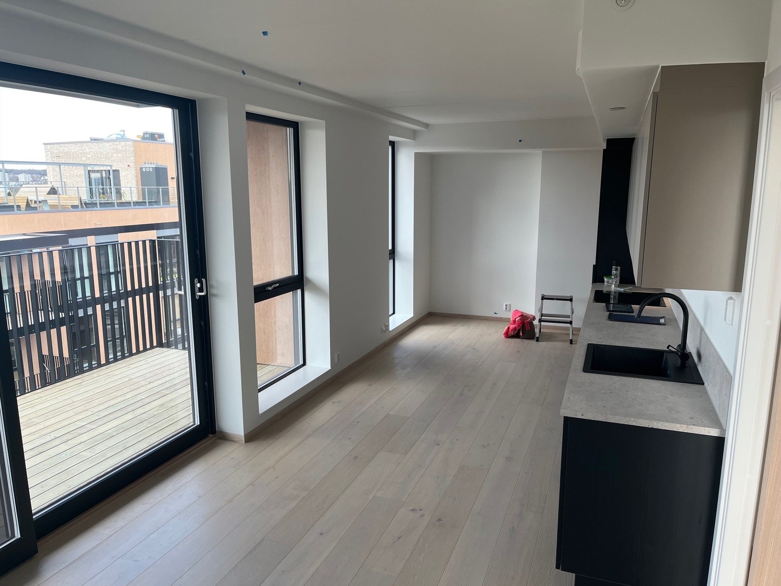 Stue/-Kjøkken - Bildet tatt av selger Galleribilde