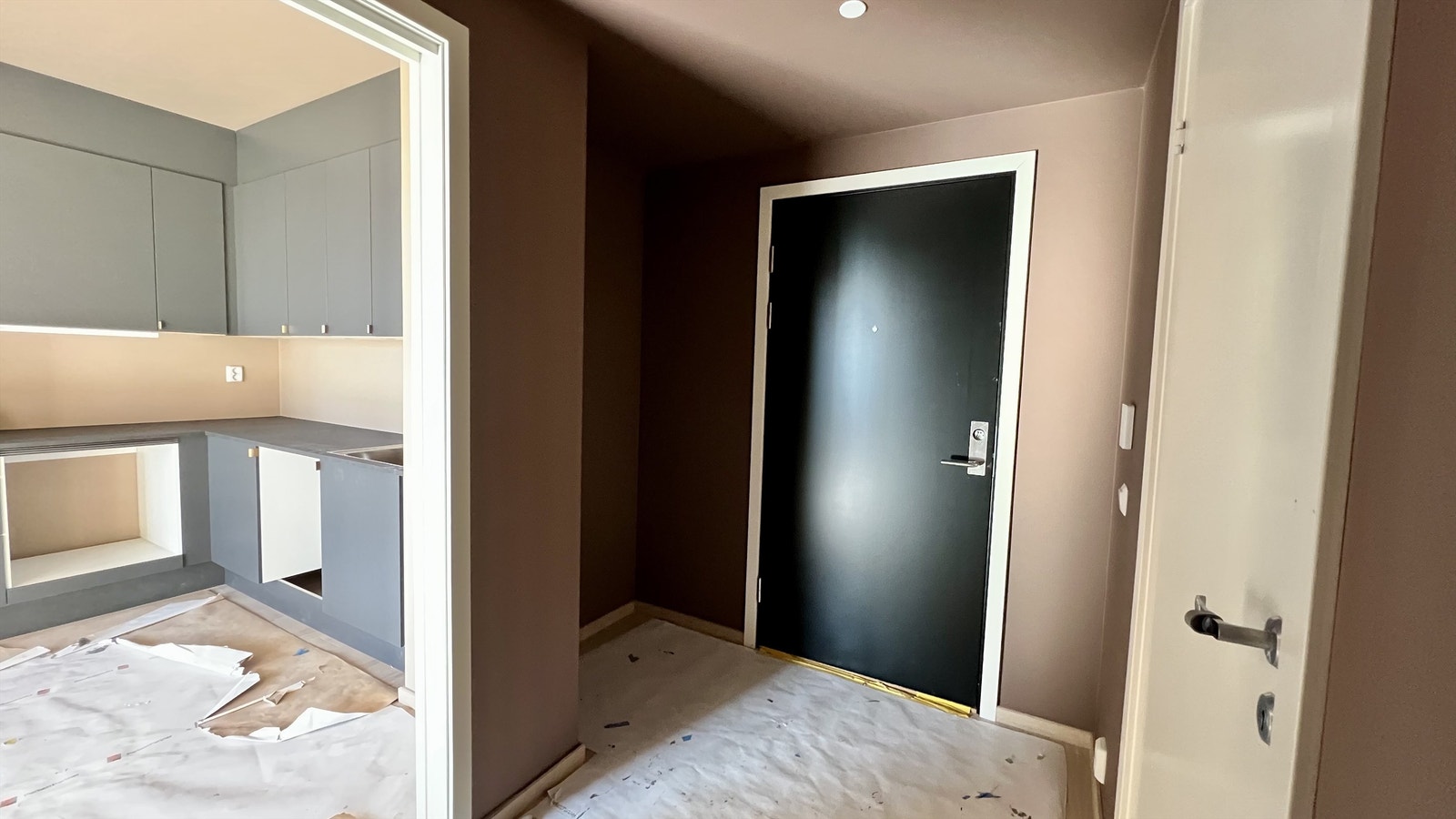 Inngang/entre - Bildet tatt av selger Galleribilde