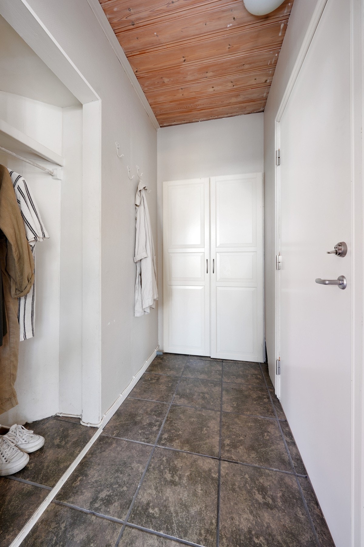 Gang i første etasje. Galleribilde