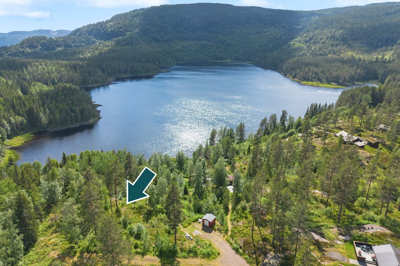 Pilen viser ca plassering av tomten Galleribilde