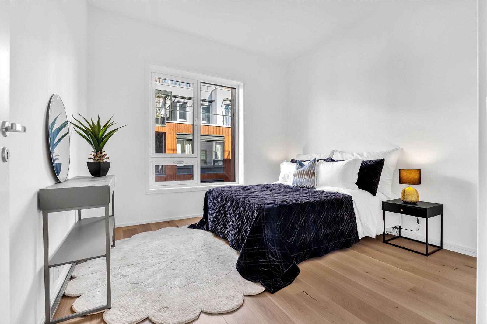 Leilighetens hovedsoverom Galleribilde