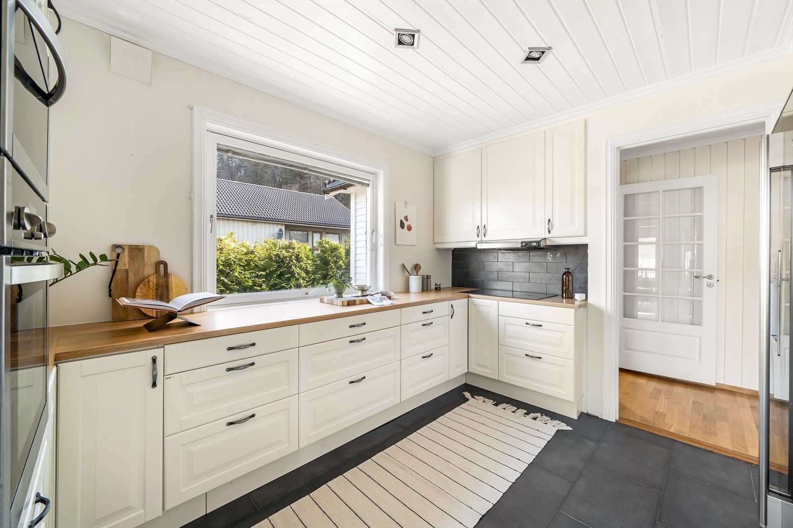 God benkeplass Galleribilde