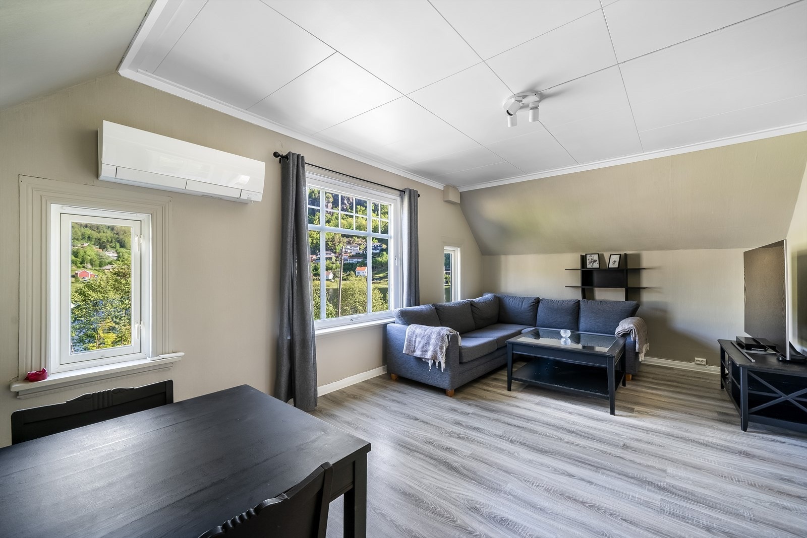 Stue i 2.etasje Galleribilde