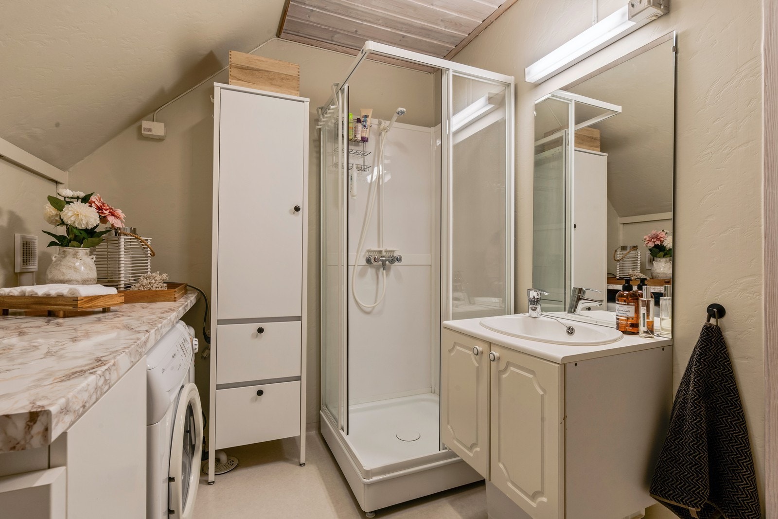 Bad/vaskerom. Galleribilde