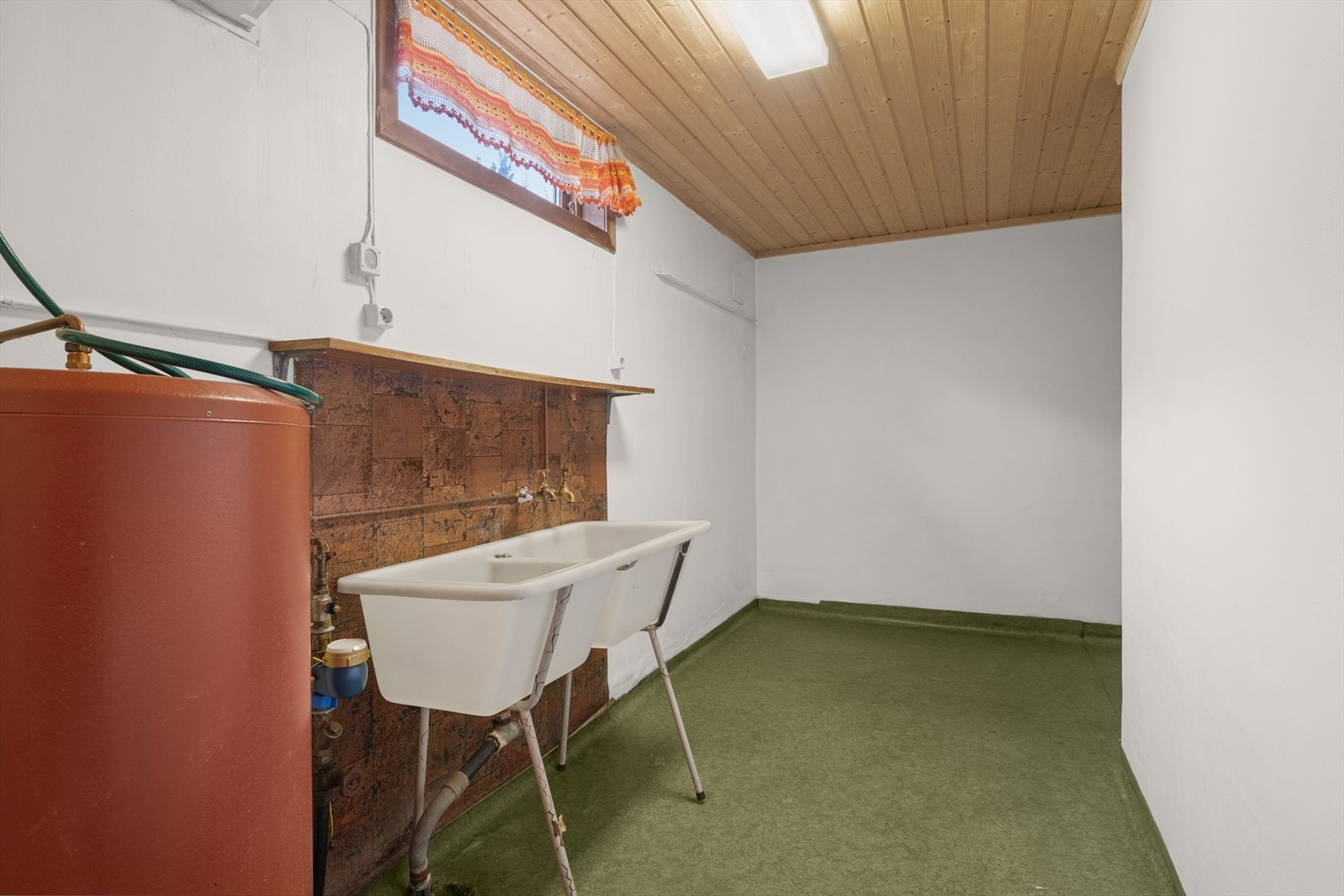 Vaskerom/"annet rom med sluk" Galleribilde
